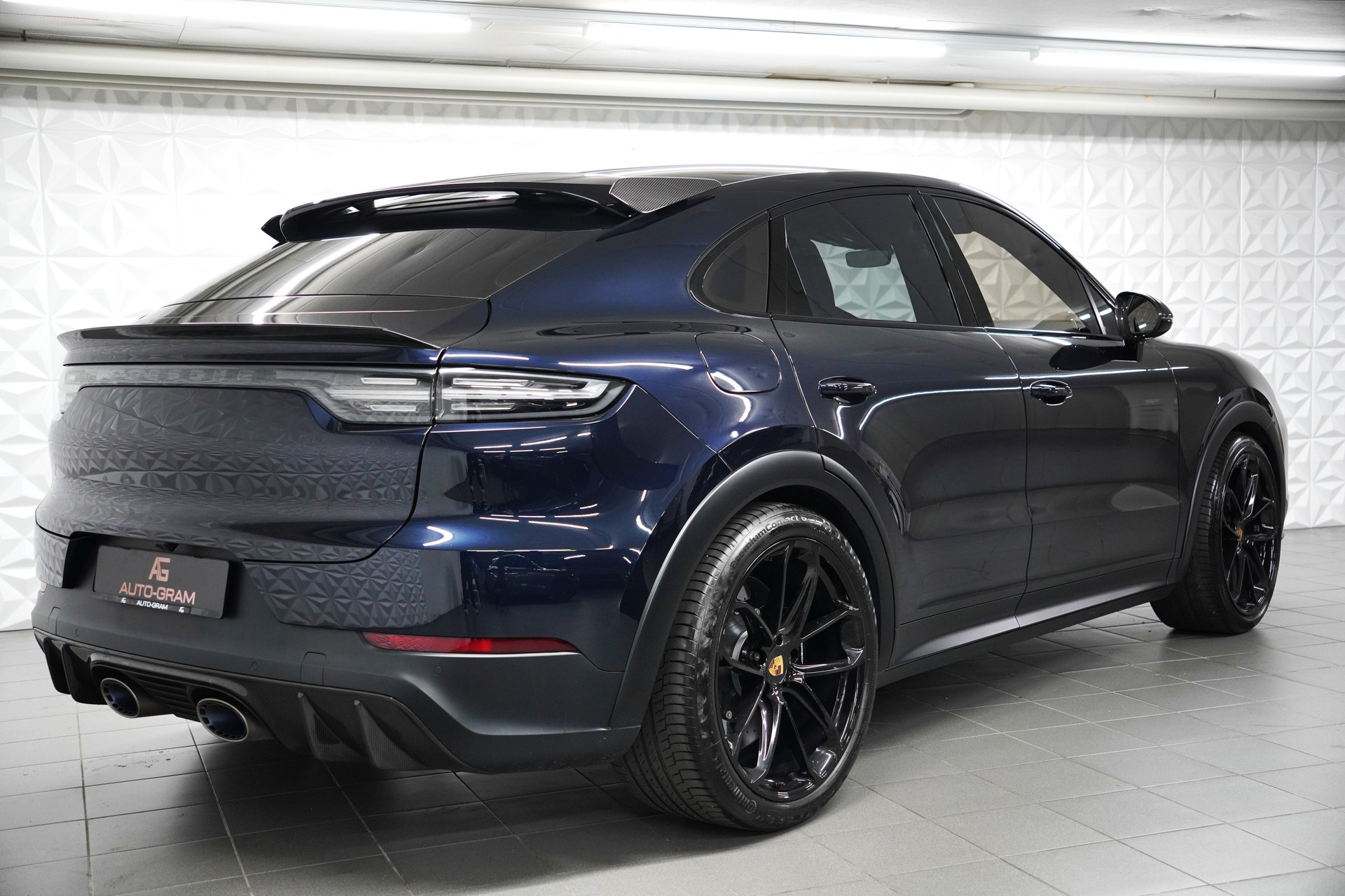 PORSCHE Cayenne Turbo GT-image-4