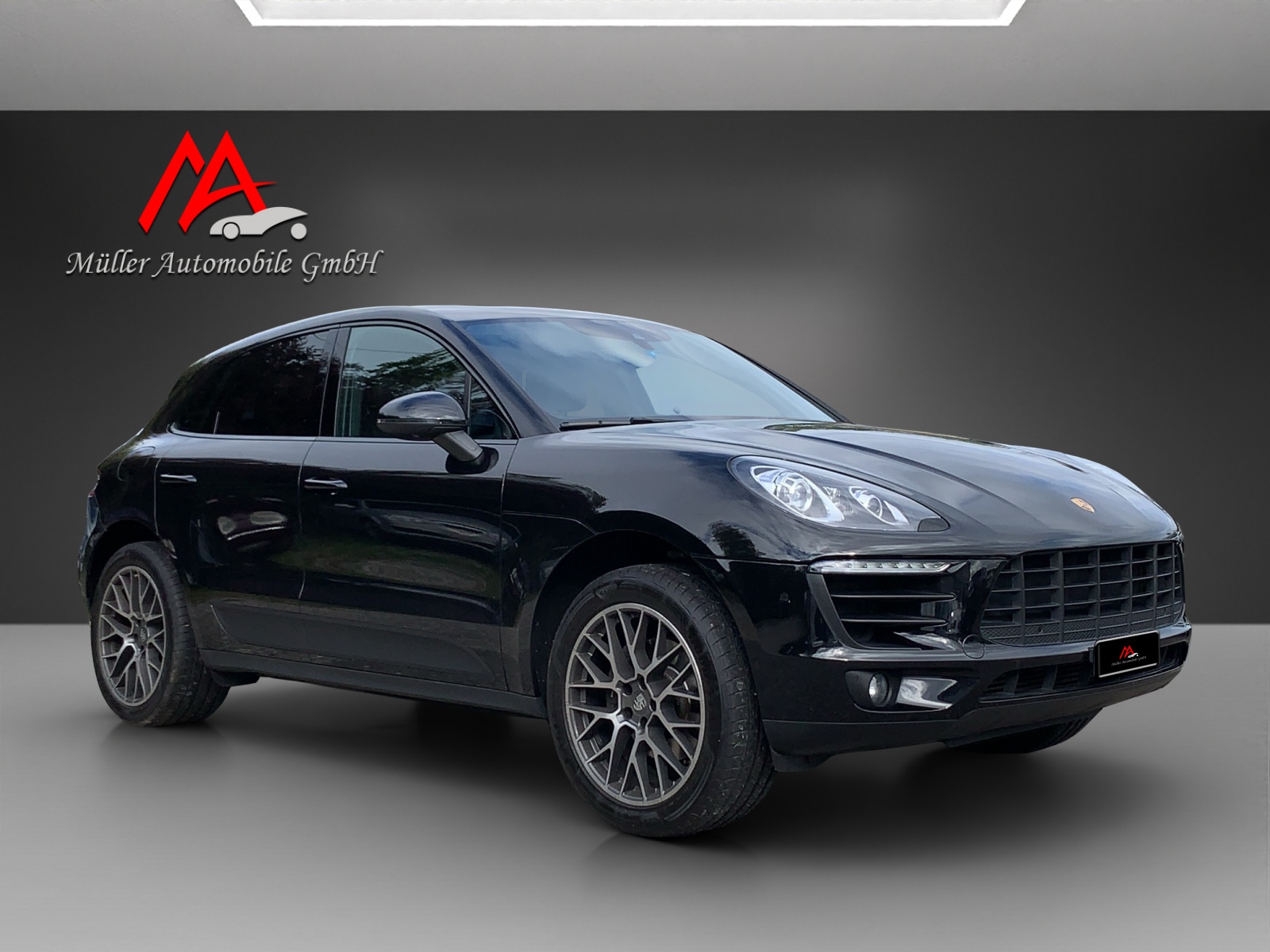 PORSCHE Macan PDK-image-1