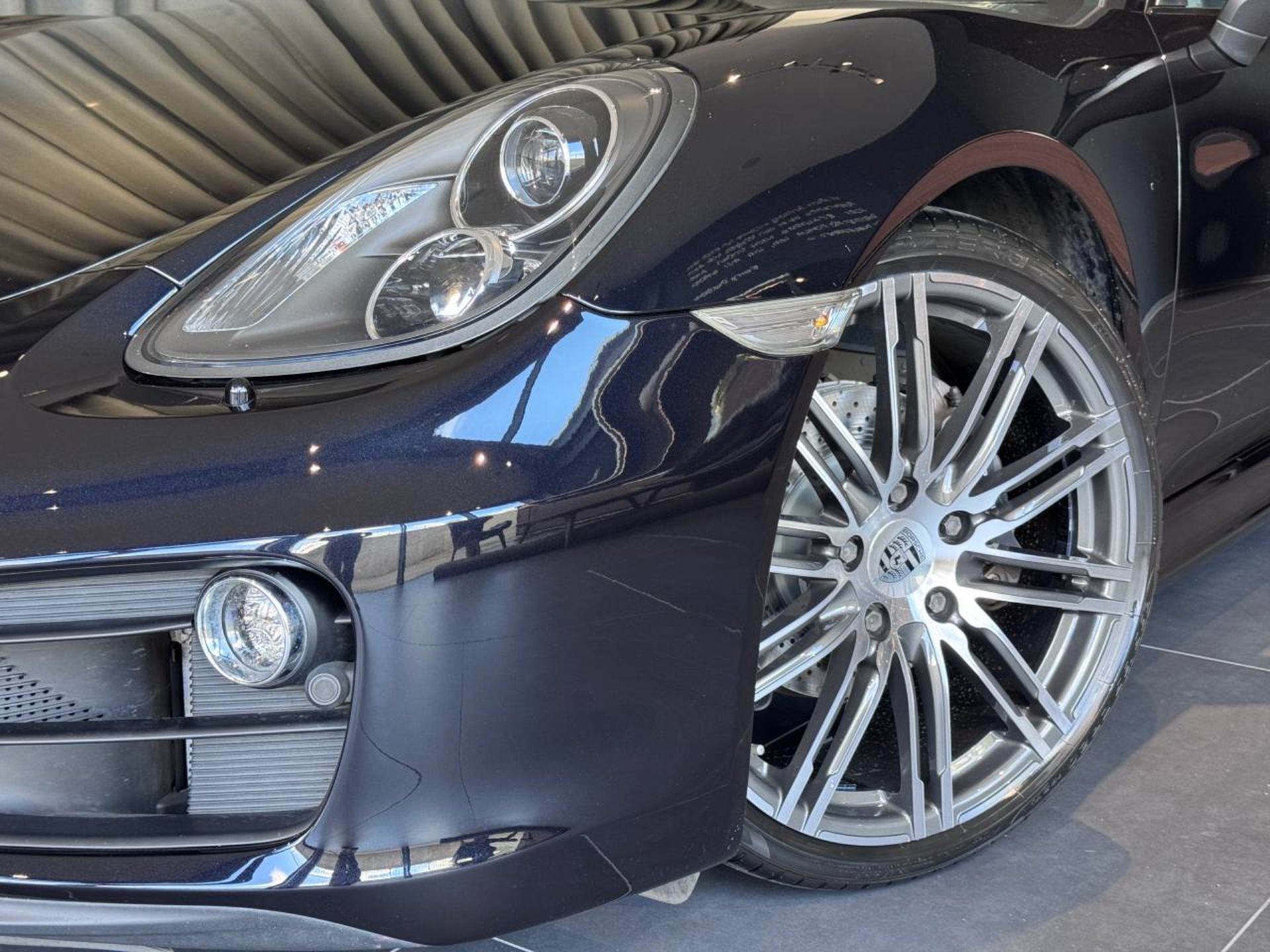PORSCHE Cayman Black Edition-image-27