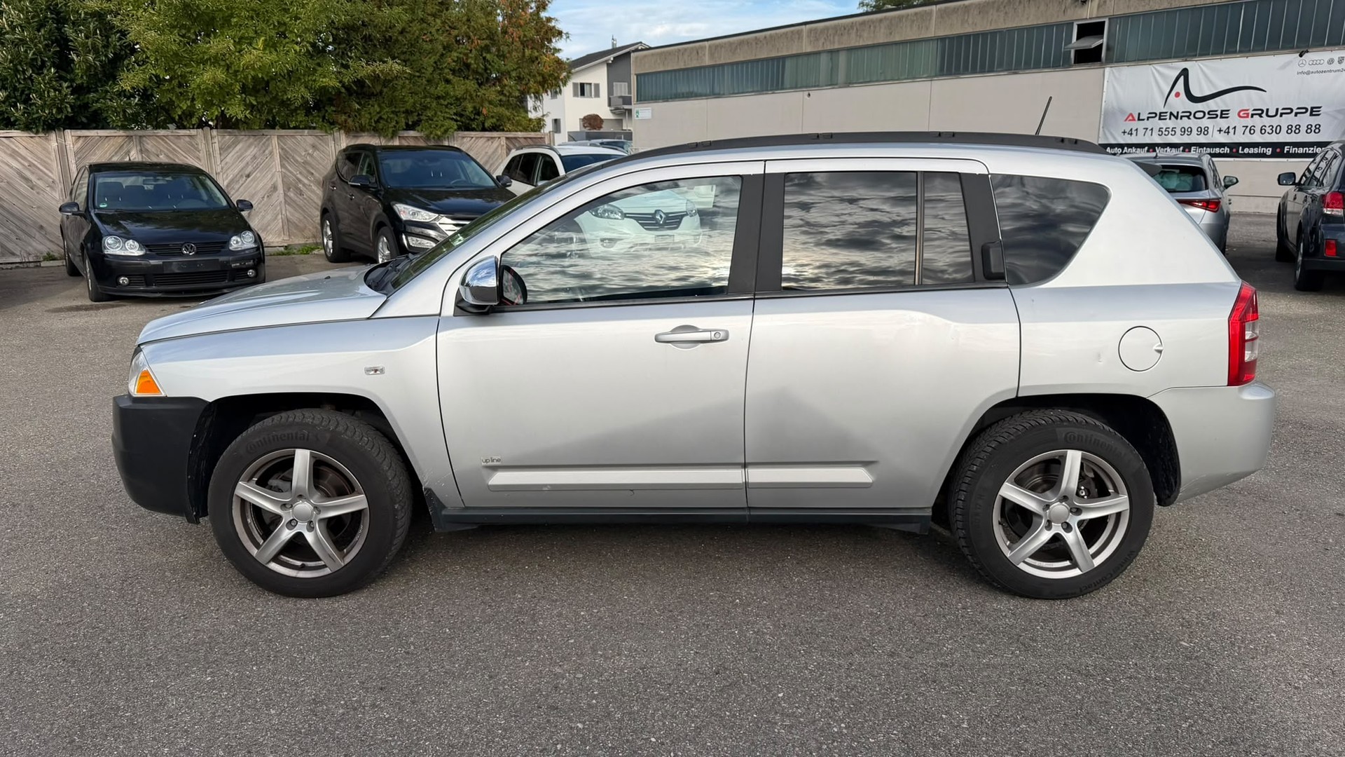 JEEP Compass 2.4 Limited CVT-image-7