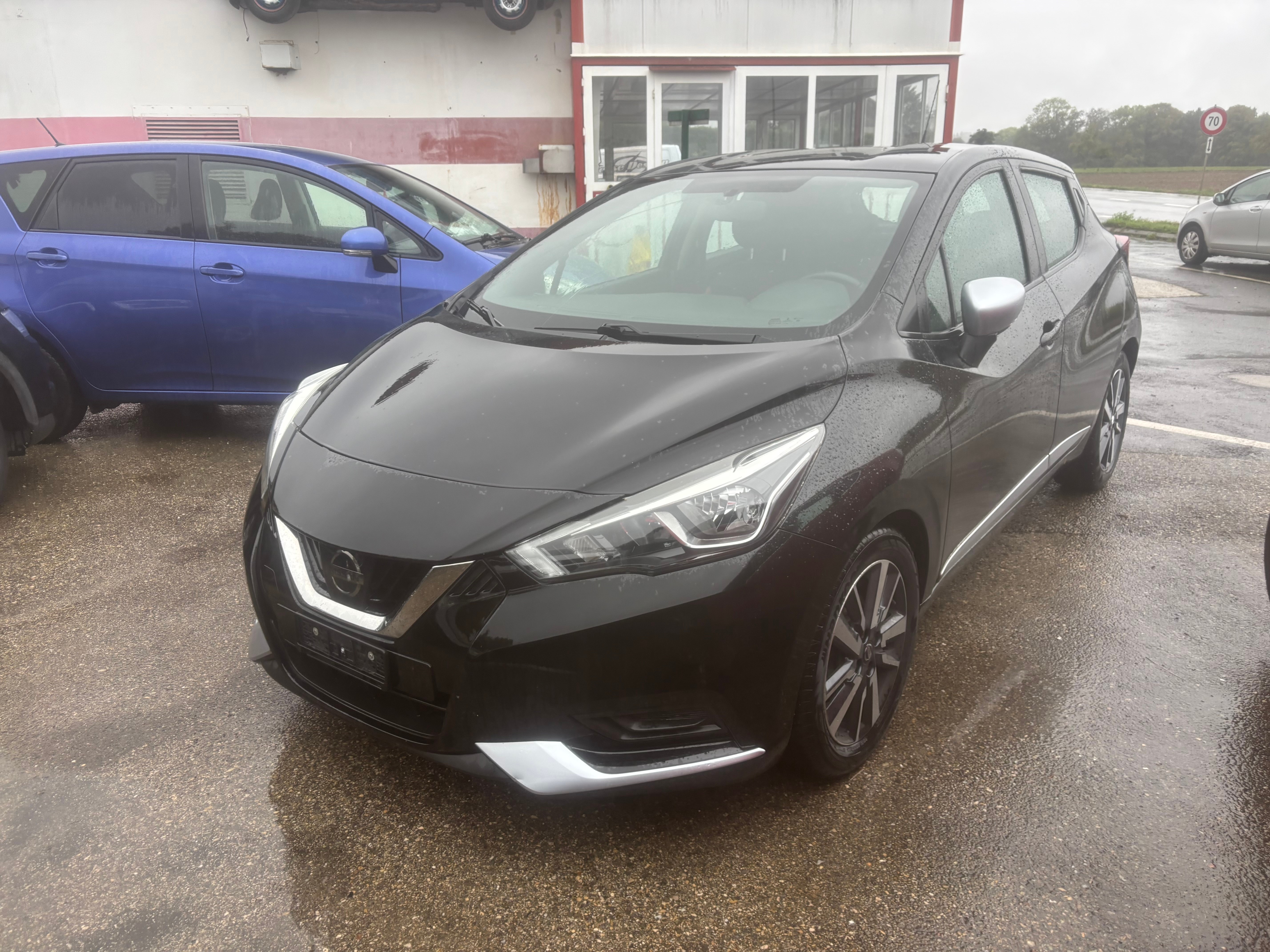 Car photo