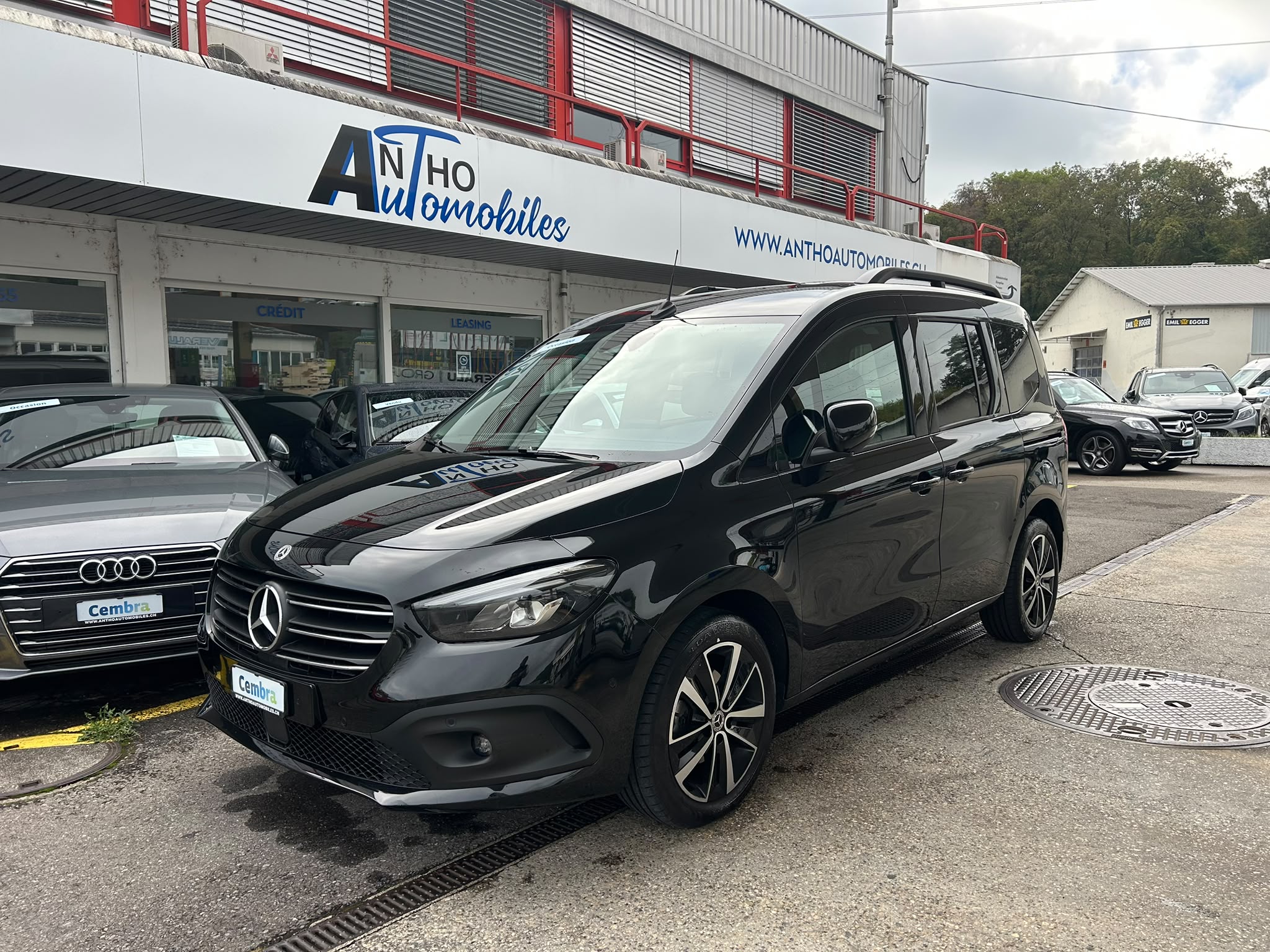 Car photo
