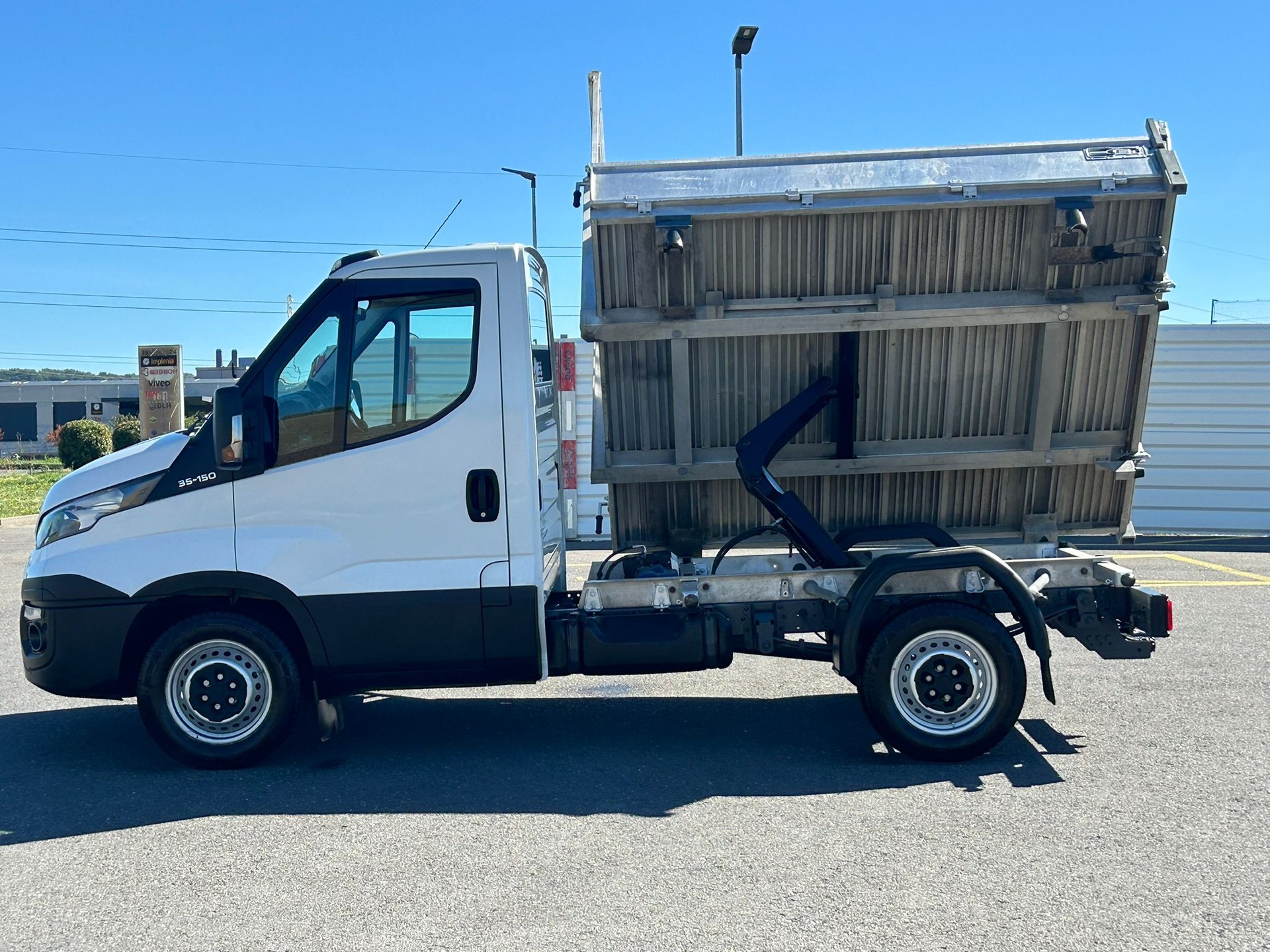 IVECO 35 S 15-image-62
