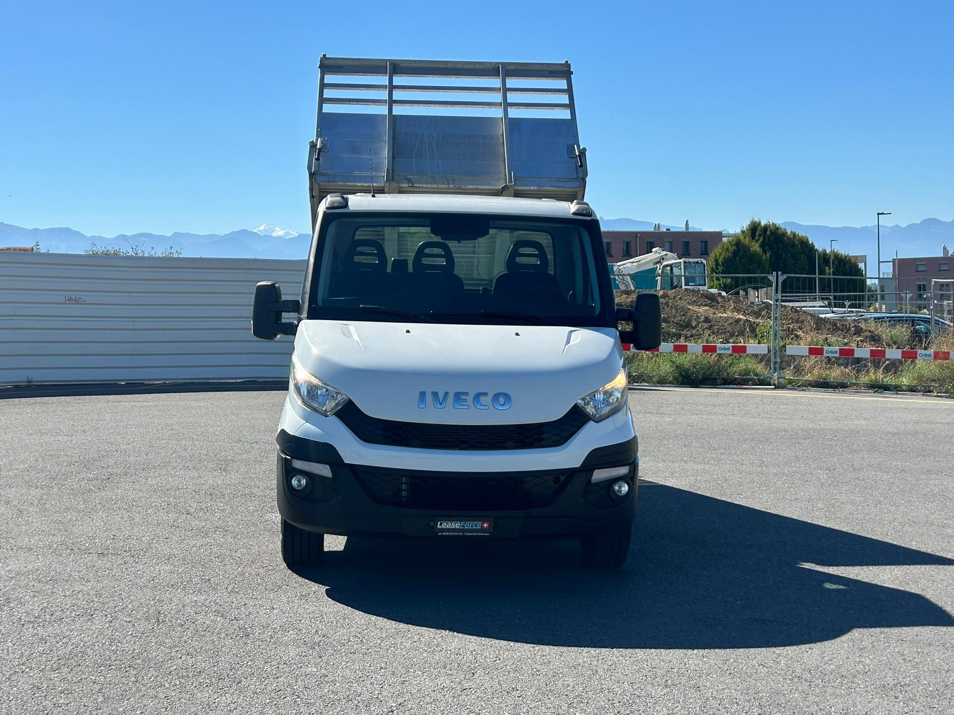IVECO 35 S 15-image-5