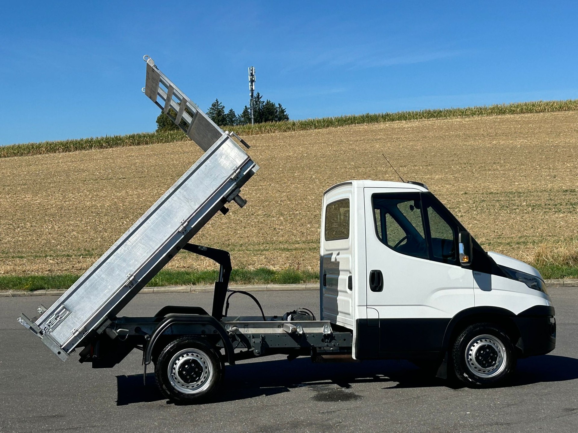 IVECO 35 S 15-image-19