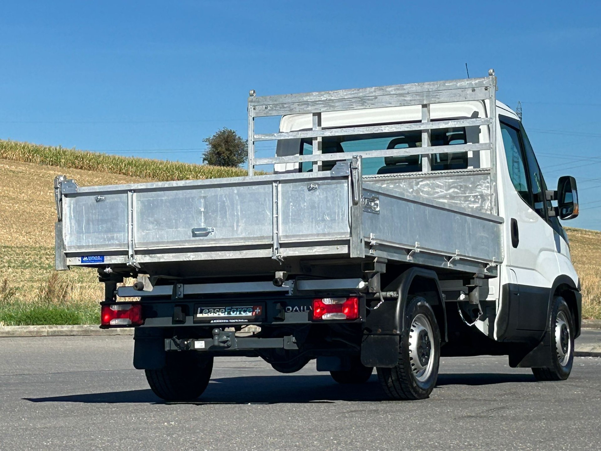 IVECO 35 S 15-image-21