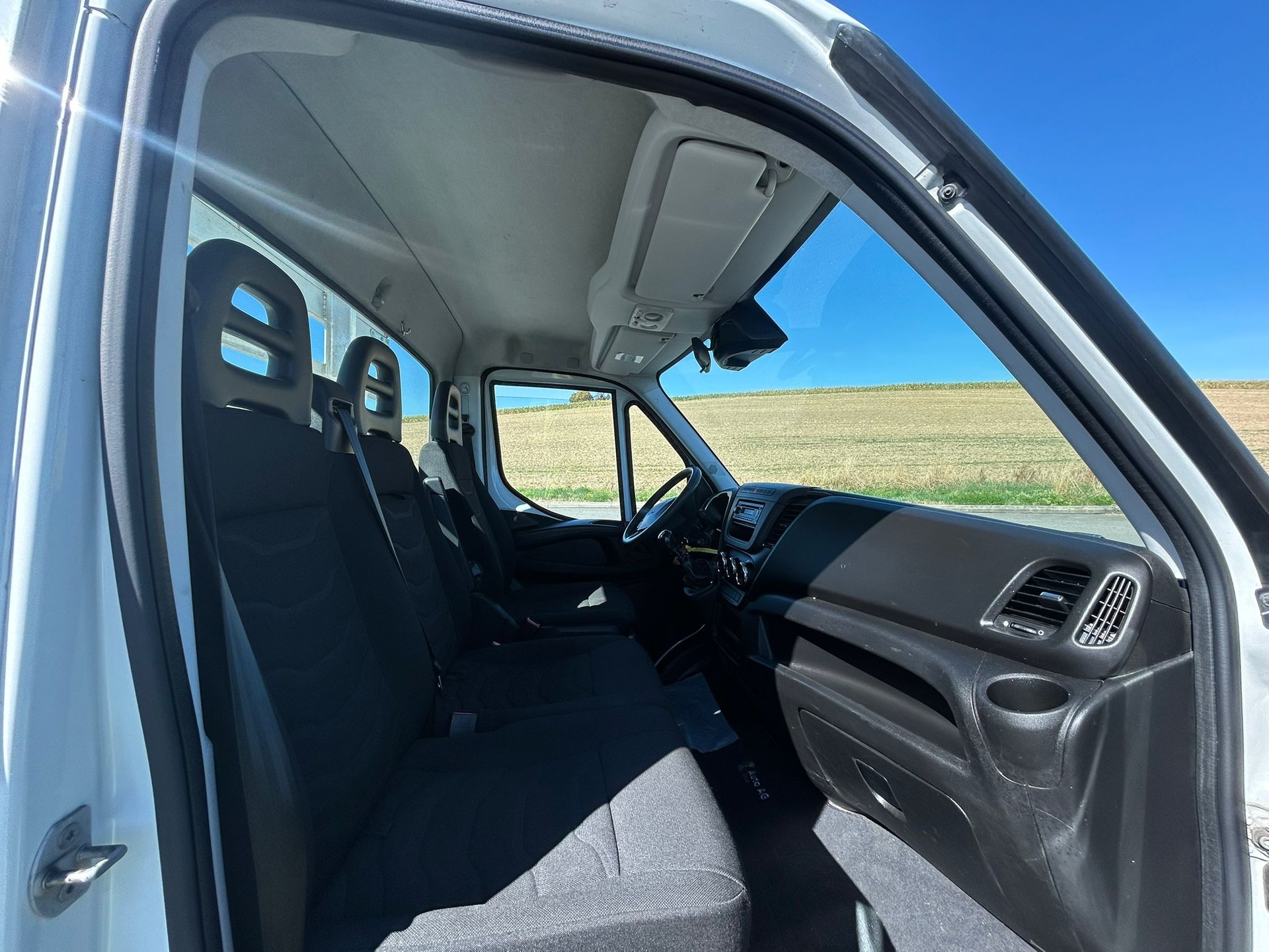 IVECO 35 S 15-image-46