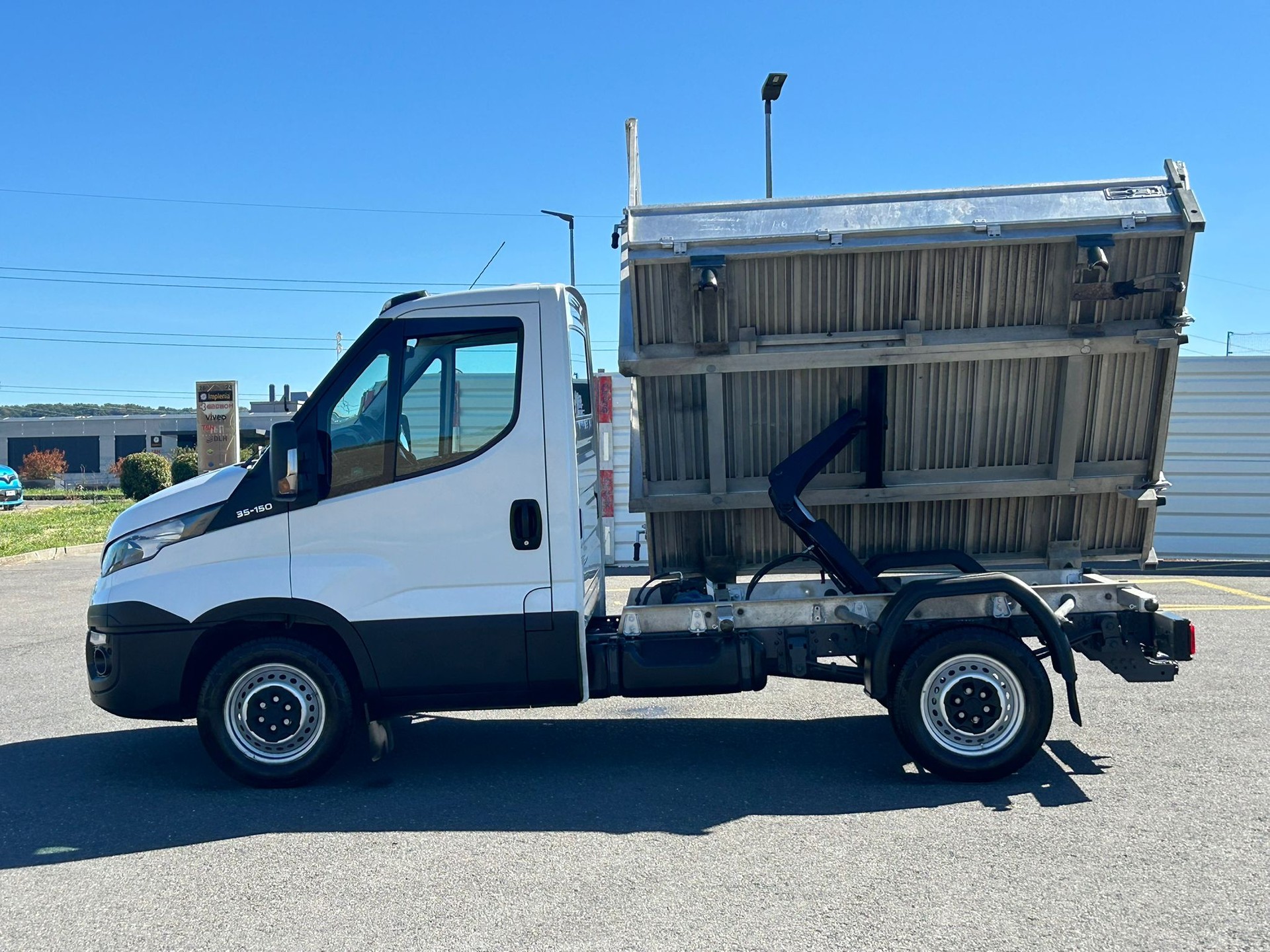 IVECO 35 S 15-image-61
