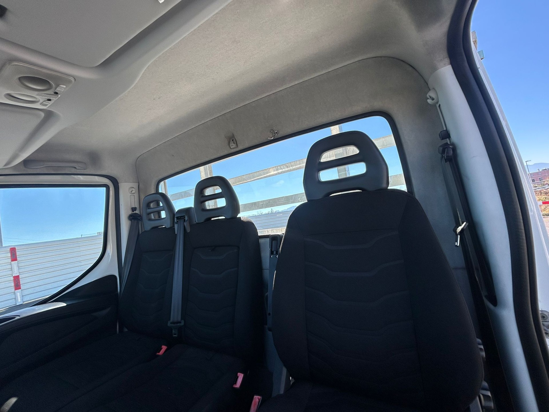 IVECO 35 S 15-image-47