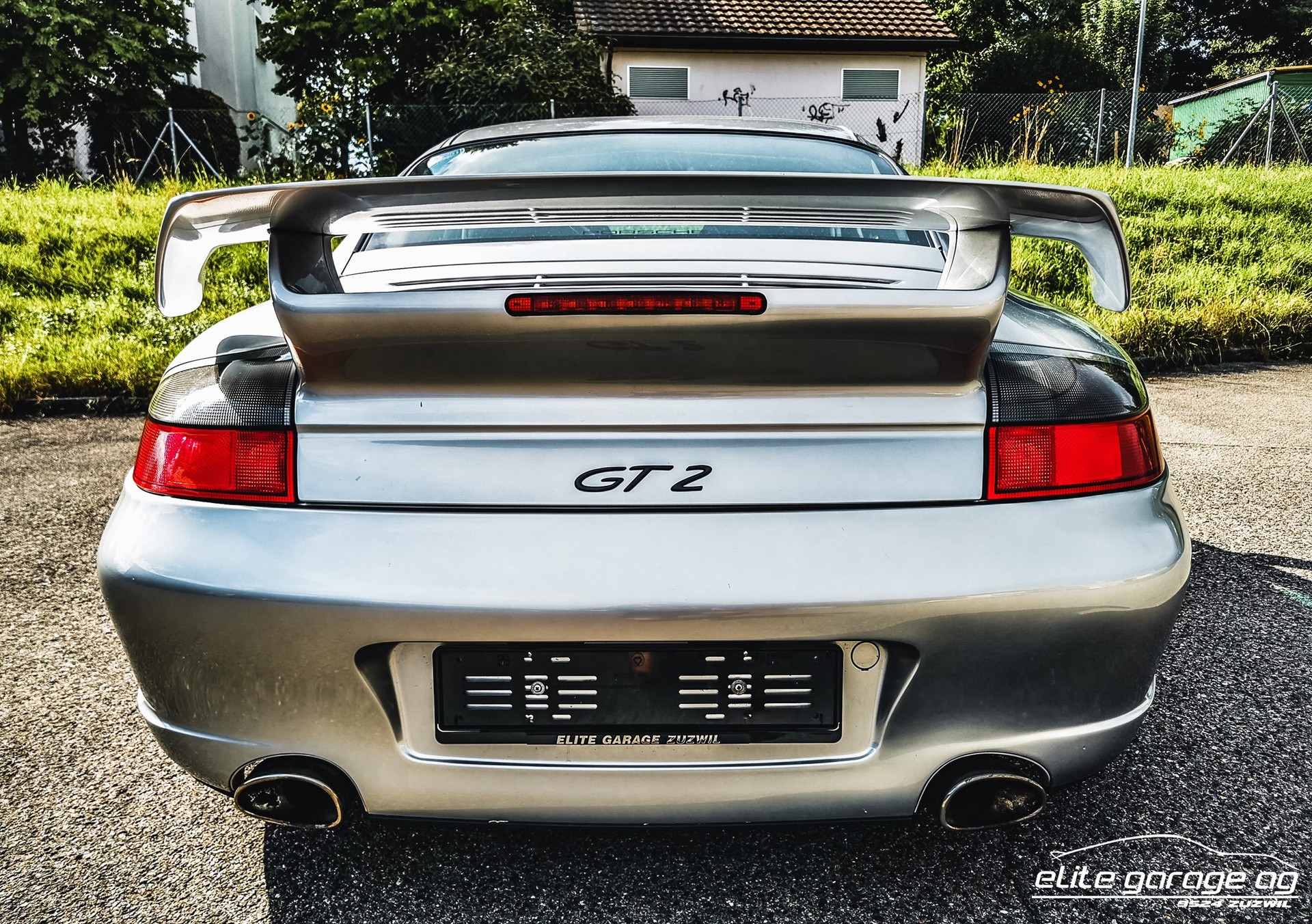 PORSCHE 911 GT2-image-7