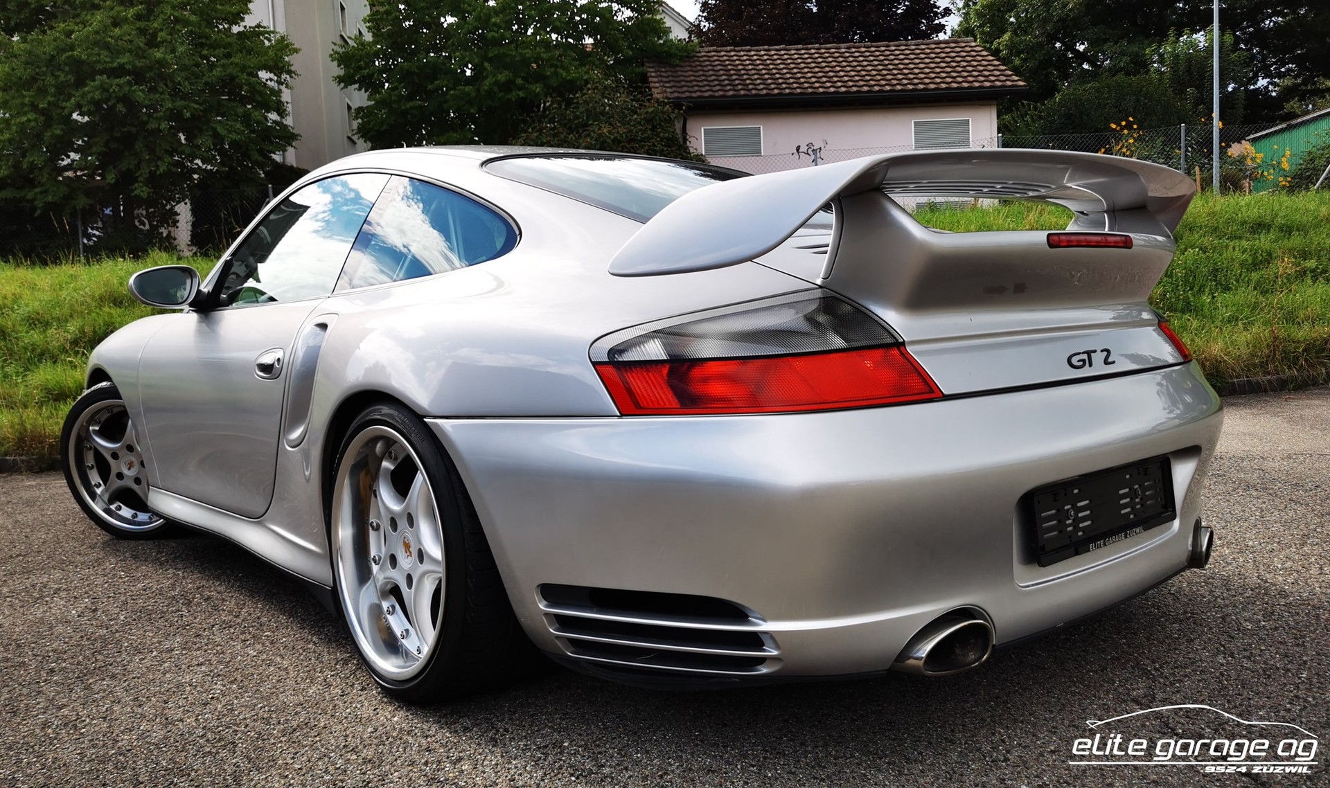 PORSCHE 911 GT2-image-5
