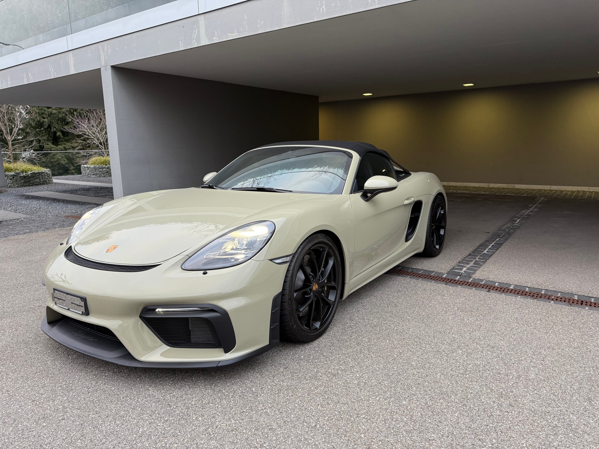 PORSCHE 718 Boxster Spyder PDK-image-0