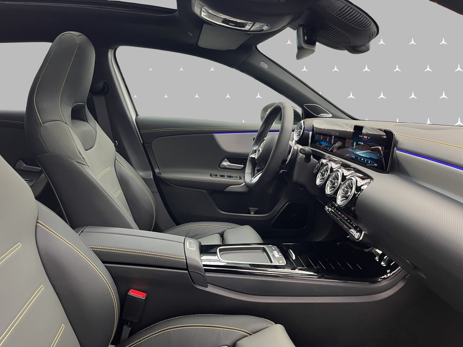 MERCEDES-BENZ A AMG 45 S 4Matic+ 8G-DCT-image-11