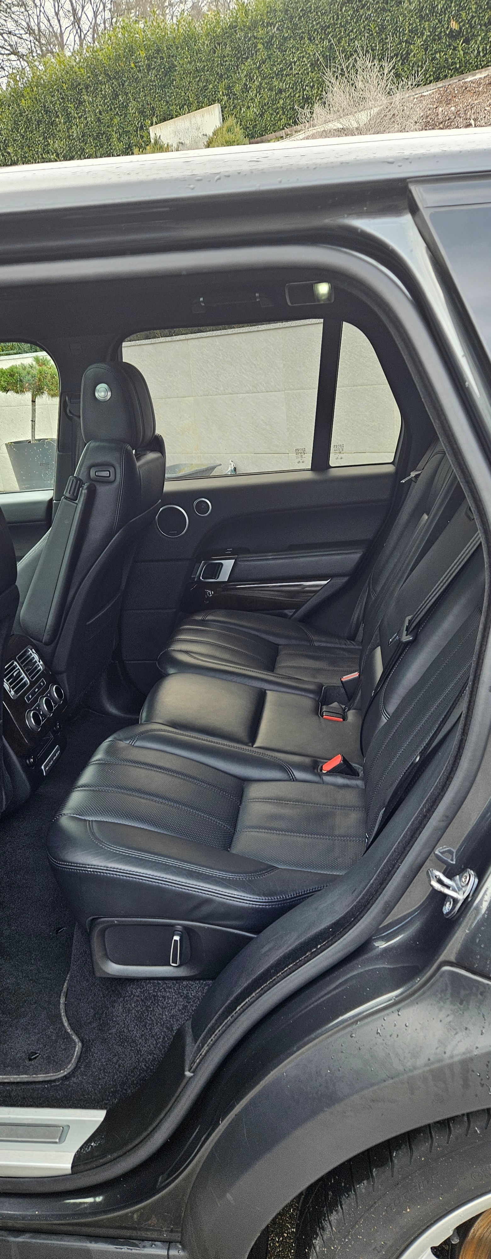 LAND ROVER Range Rover 4.4 SDV8 Vogue Automatic-image-6