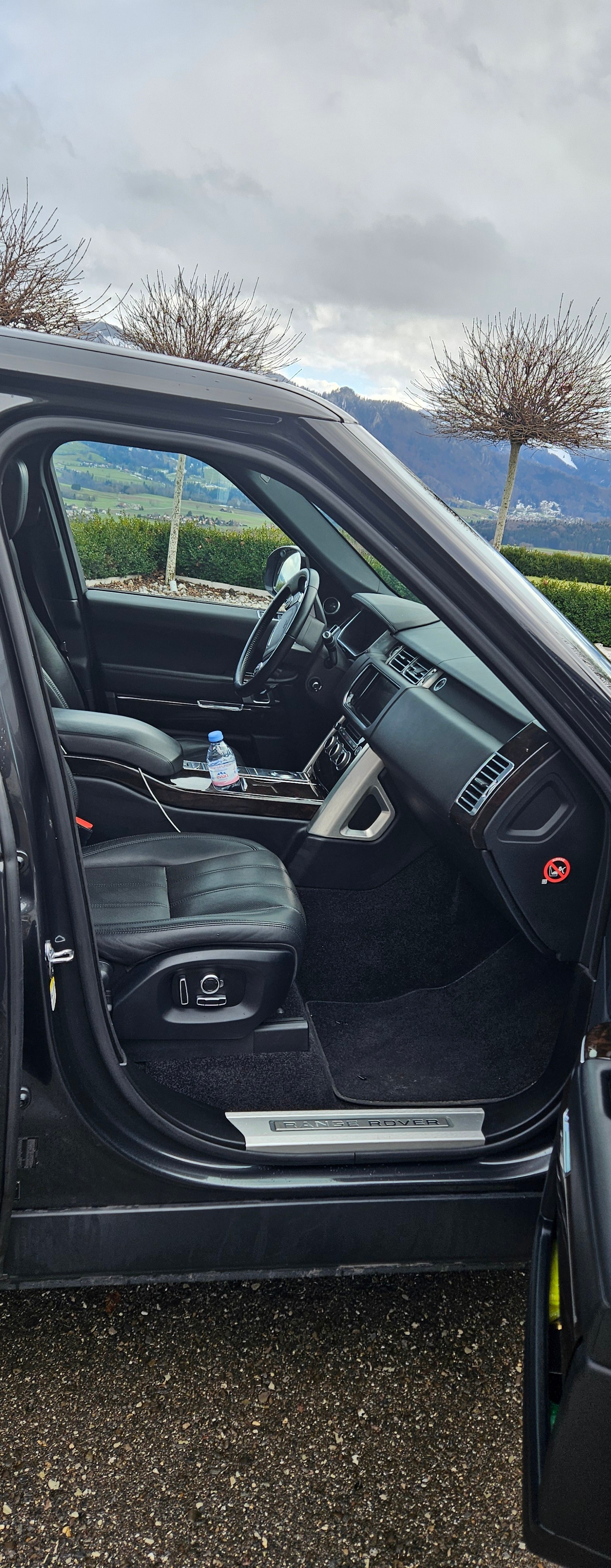 LAND ROVER Range Rover 4.4 SDV8 Vogue Automatic-image-8