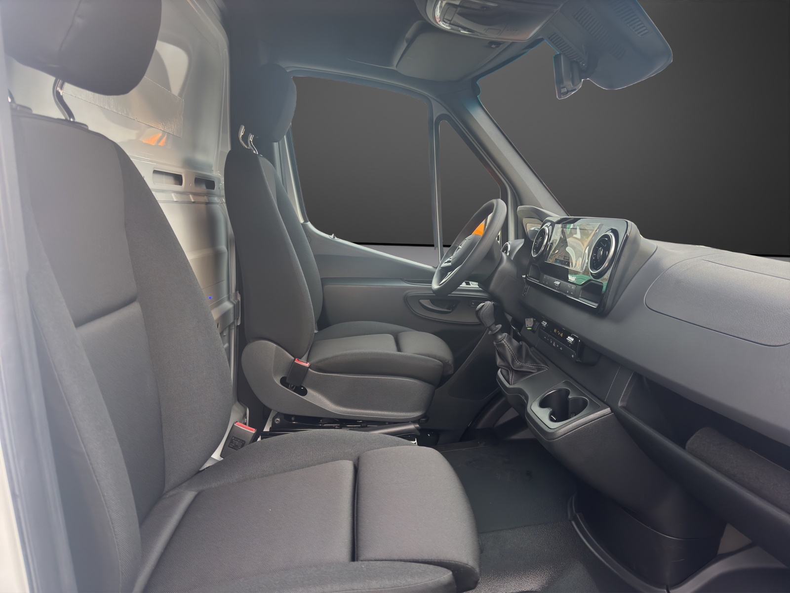 MERCEDES-BENZ Sprinter 317 CDI Standard-image-14