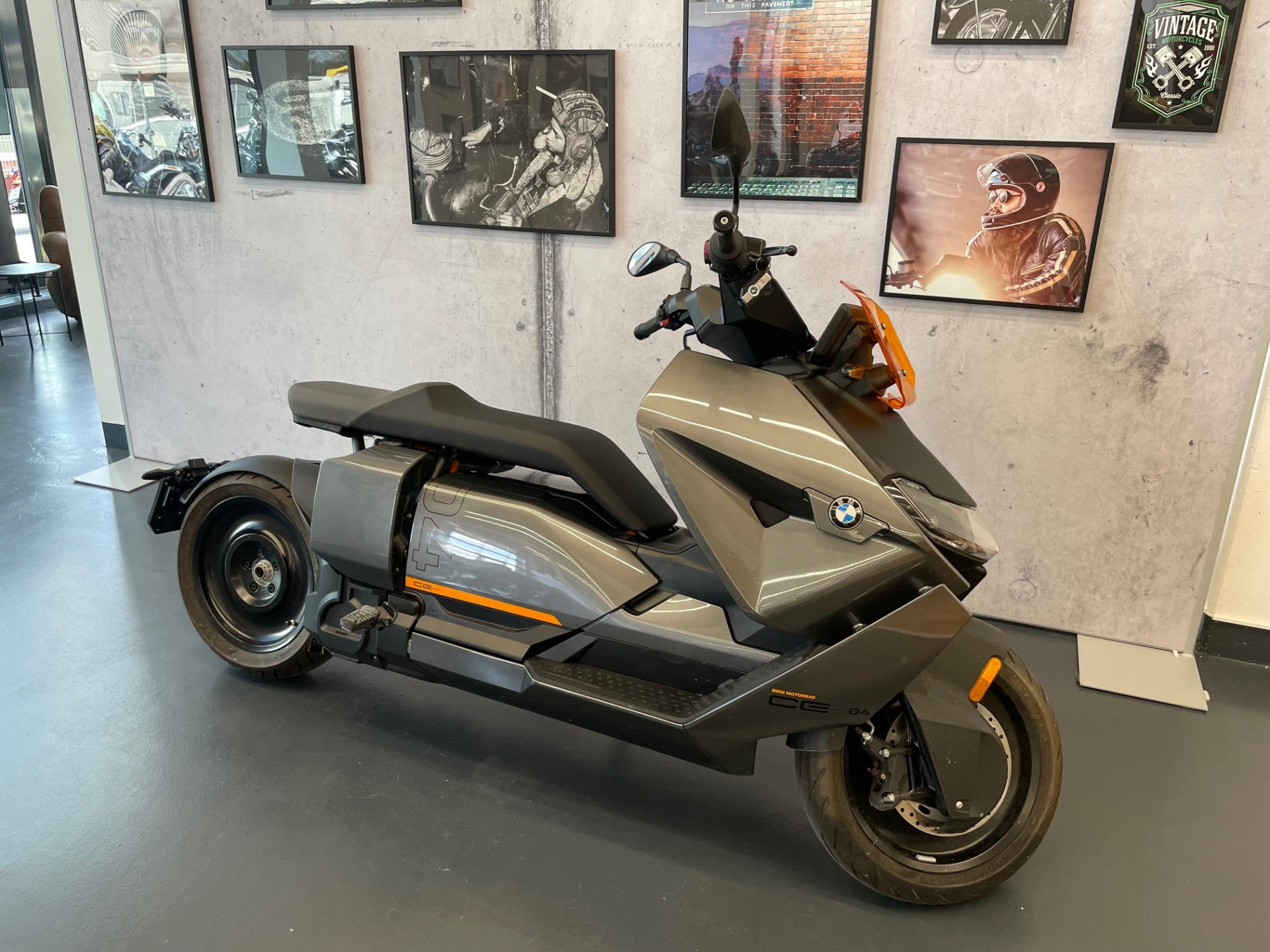 BMW CE 04 Avantgarde