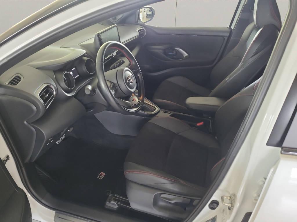 TOYOTA Yaris 1.5 VVT-i HSD GR Sport-image-8