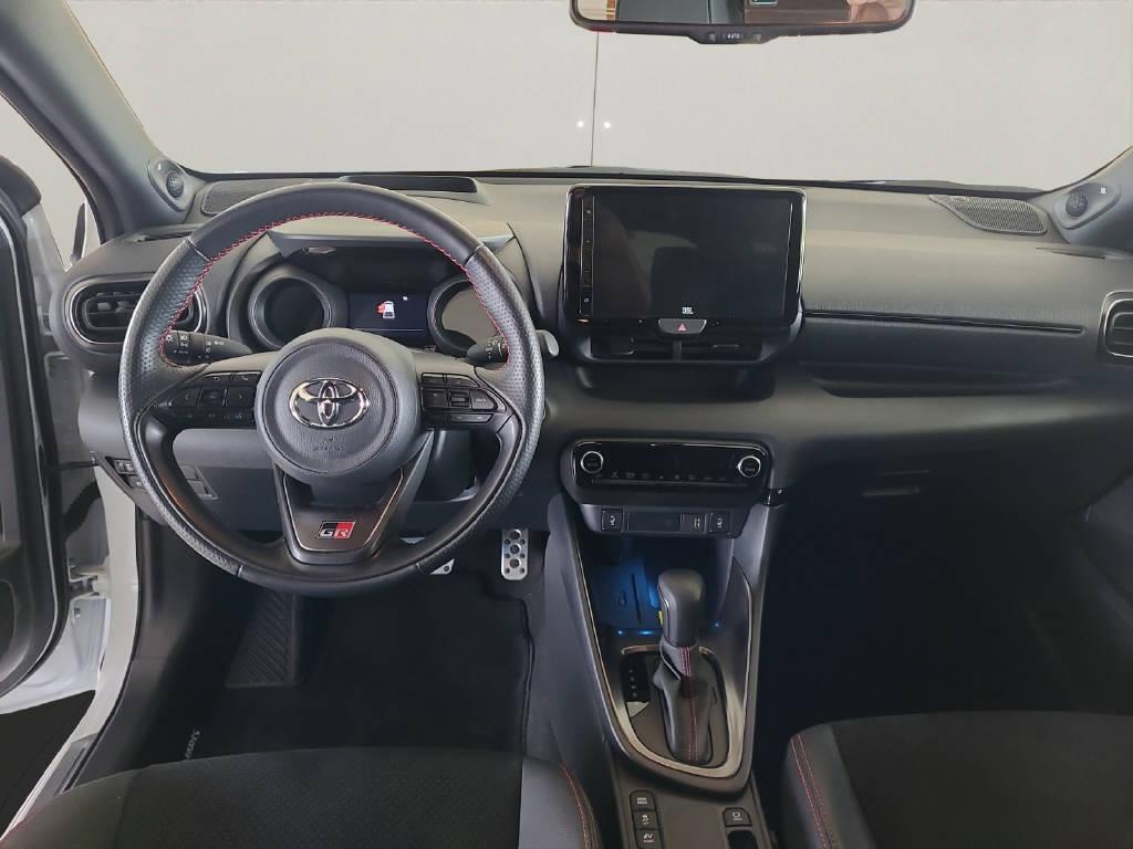 TOYOTA Yaris 1.5 VVT-i HSD GR Sport-image-12
