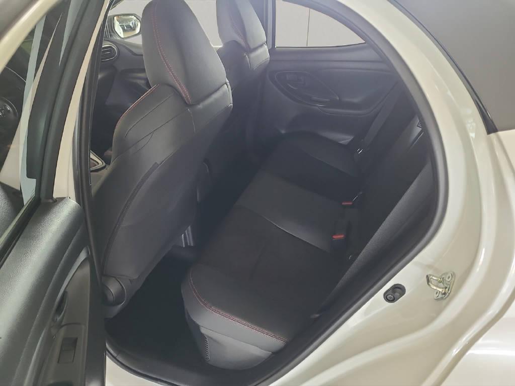 TOYOTA Yaris 1.5 VVT-i HSD GR Sport-image-9