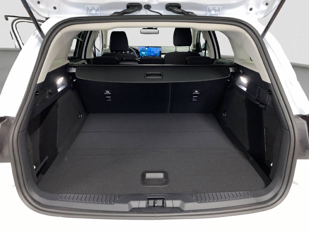 FORD Focus SW 1.0i EcoB Hybrid 155 Titanium-image-12