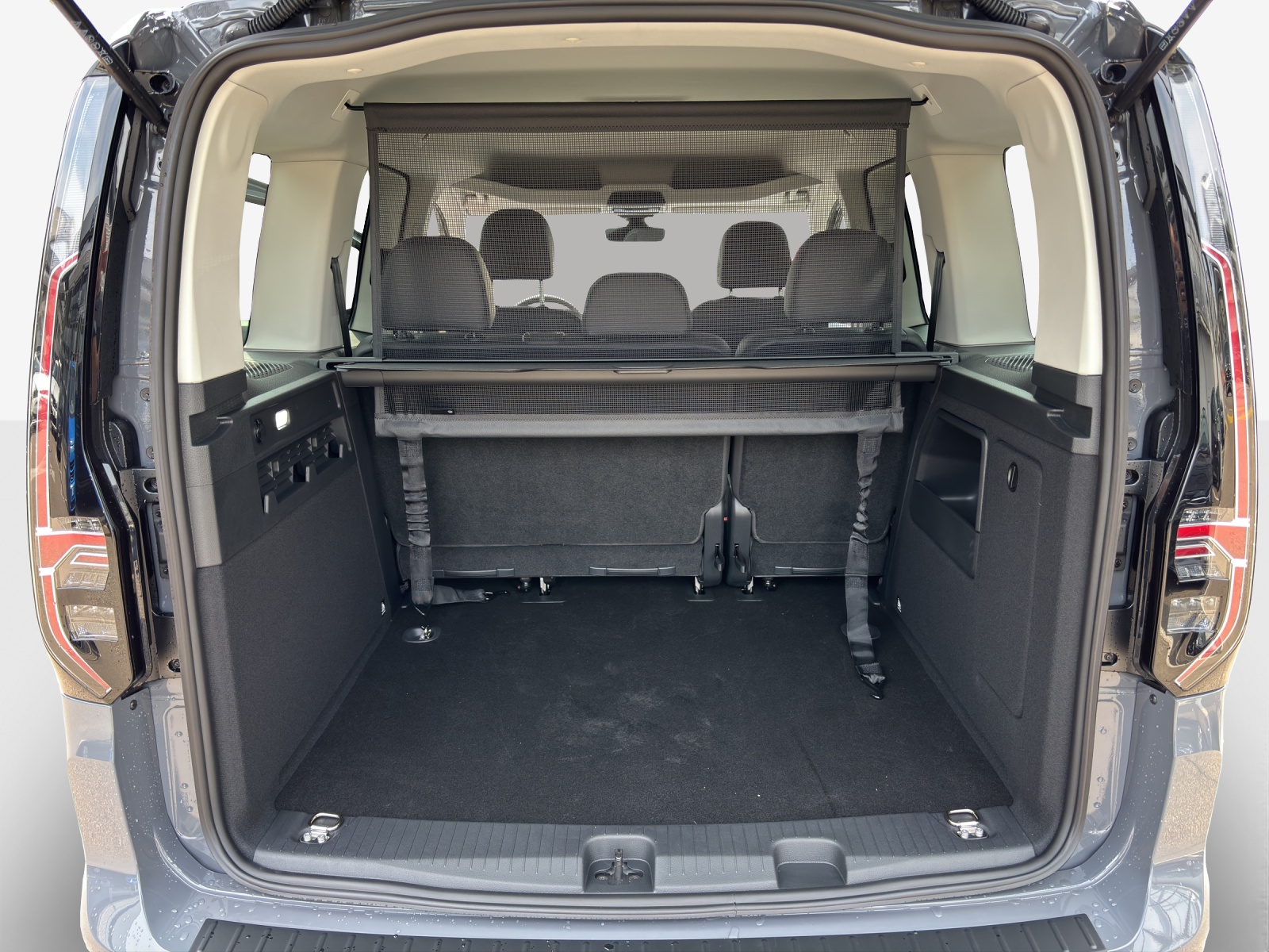 VW Caddy 1.5 TSI Style DSG-image-12