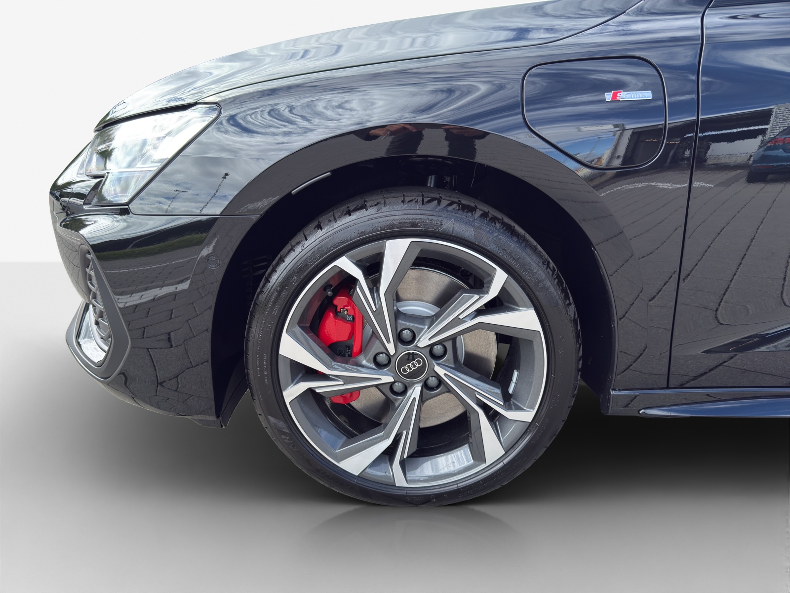 AUDI A3 Sportback 45 TFSI e S line Attraction S-tronic-image-13