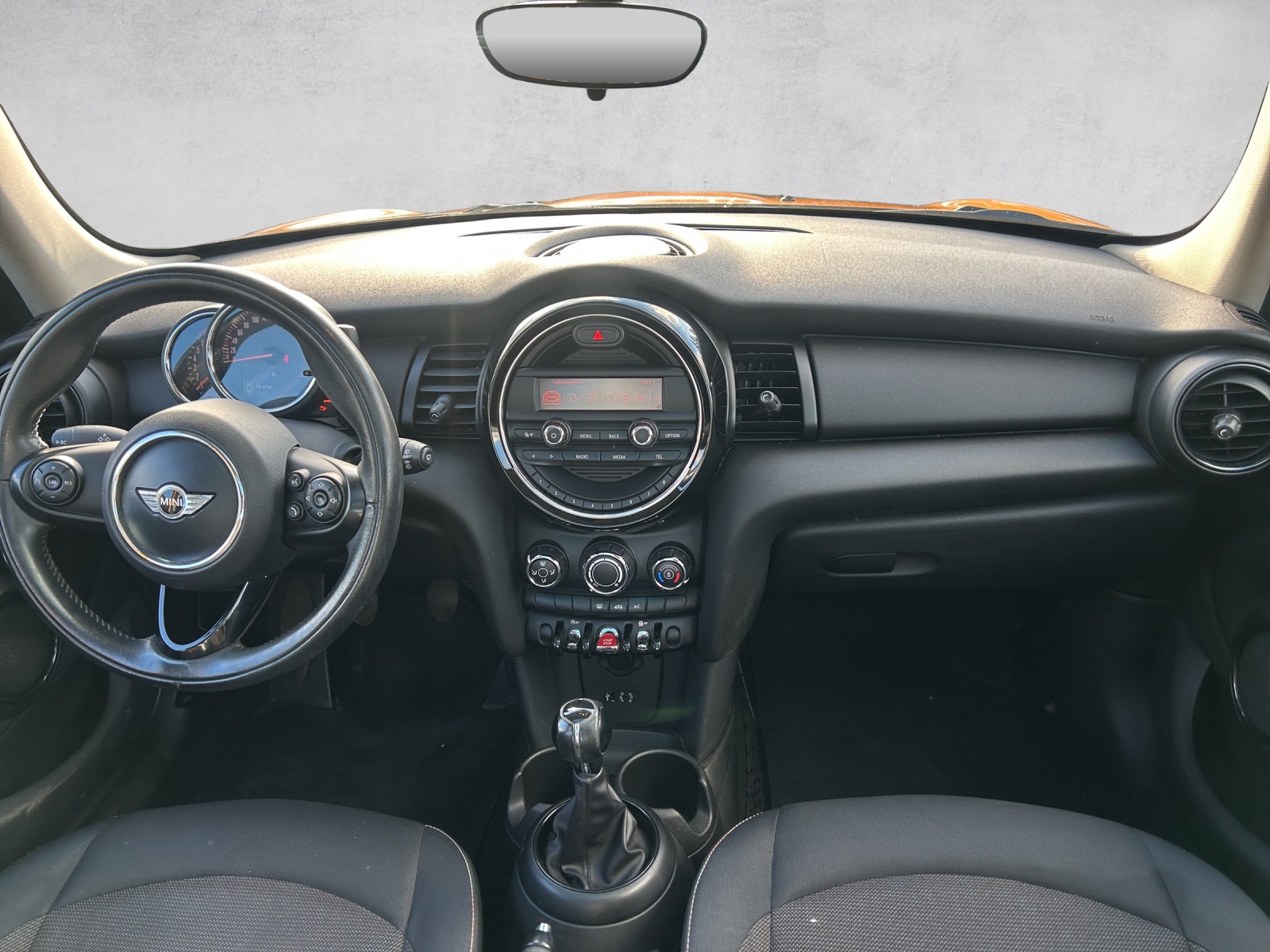 MINI One-image-11