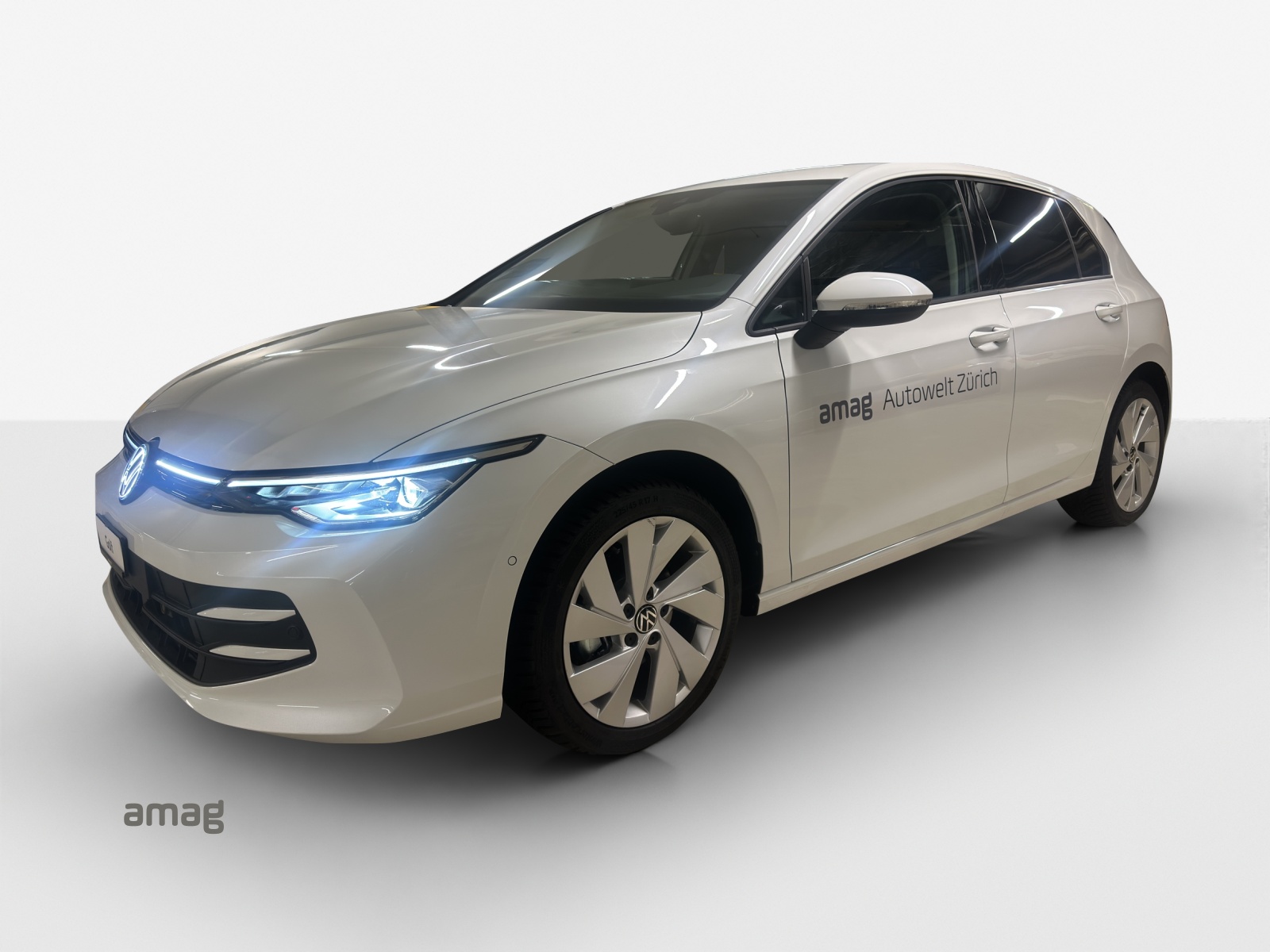 VW Golf 1.5 e TSI mHEV United DSG-image-0