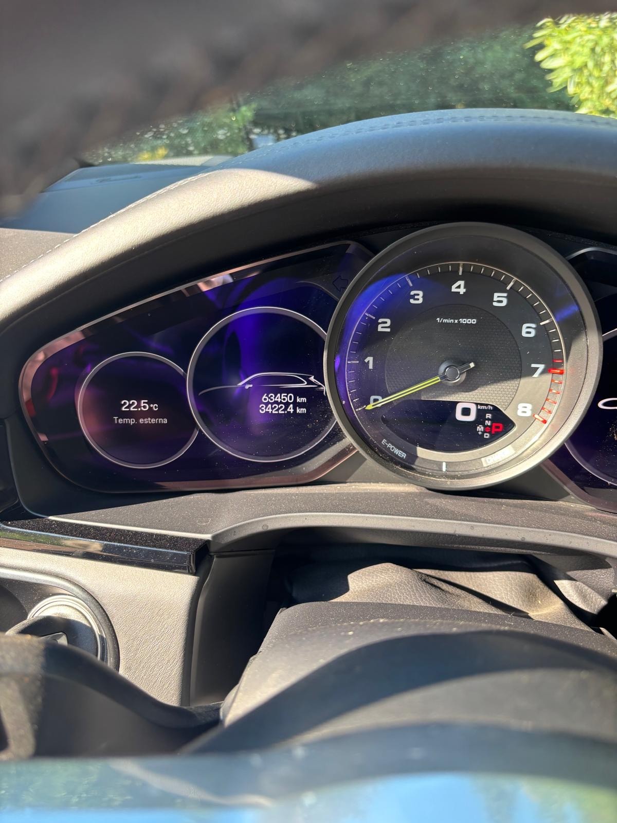 PORSCHE Cayenne E-Hybrid-image-5