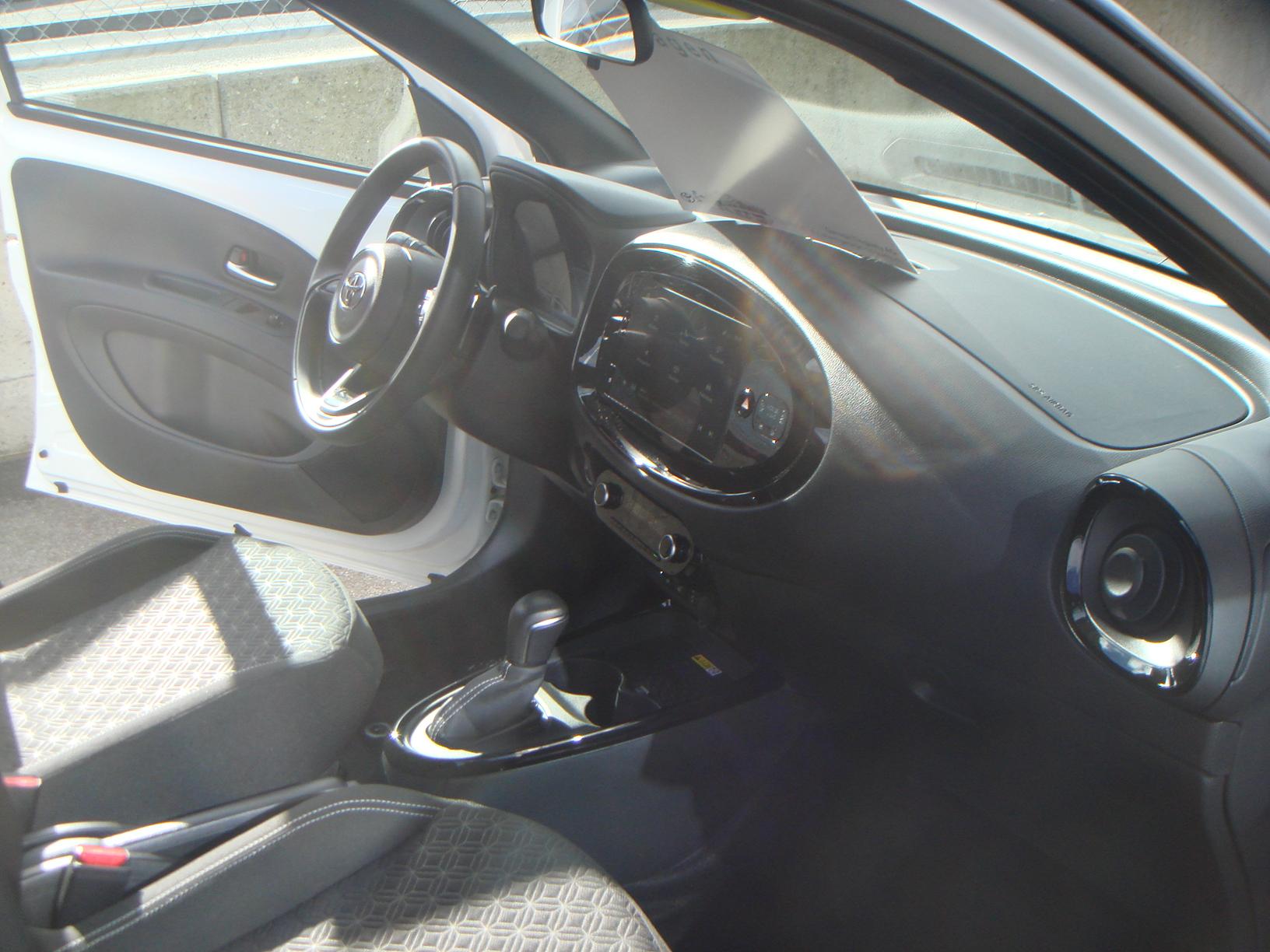 TOYOTA Aygo X 1.0 VVT-i Trend-image-6