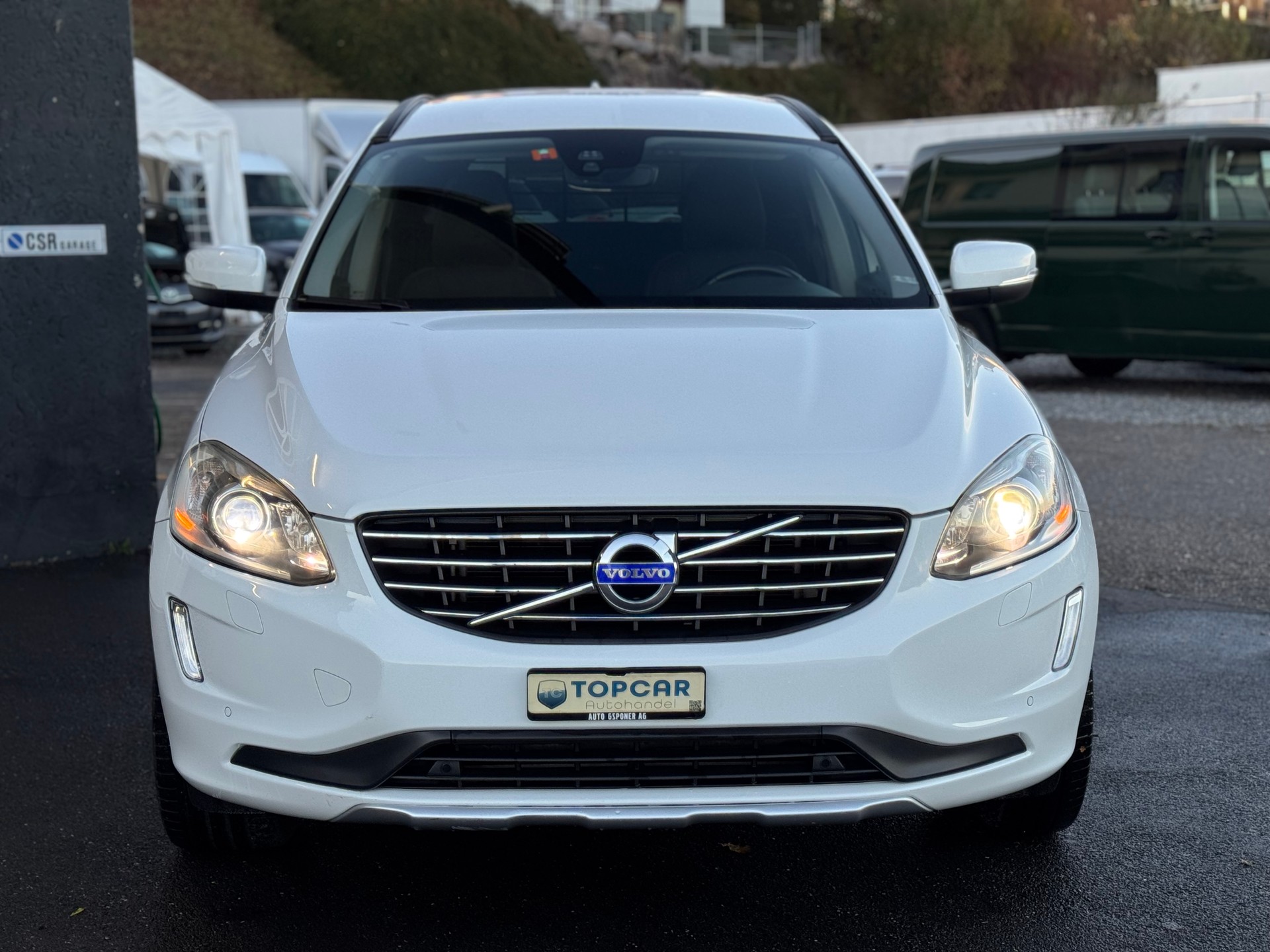 VOLVO XC60 D4 AWD OceanRace Geartronic-image-1