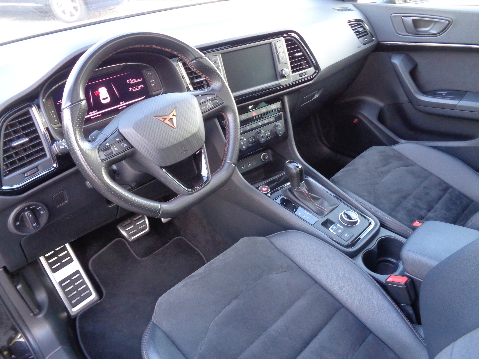 CUPRA Ateca 2.0TSI 4Drive DSG-image-13