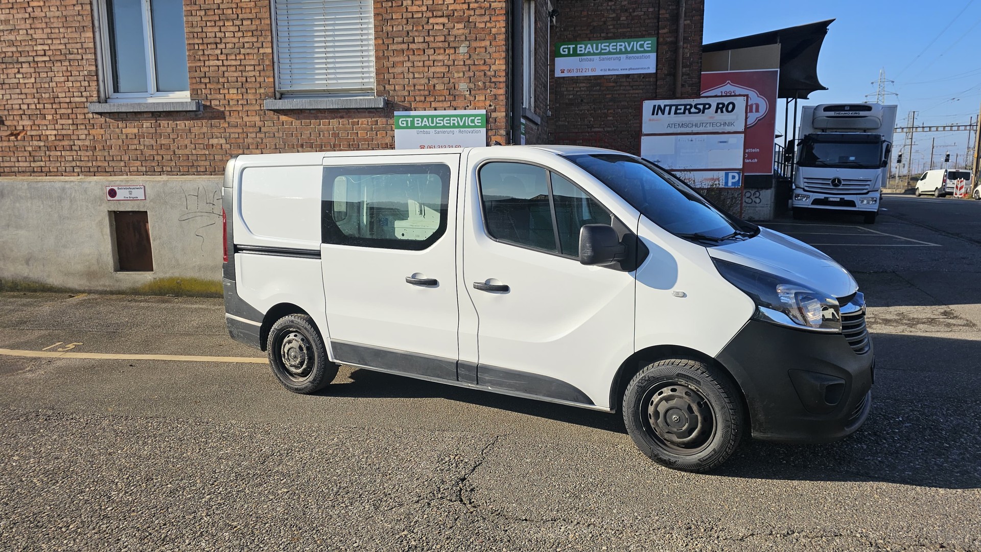 OPEL Vivaro 1.6 CDTI 2.7t L1H1-image-2