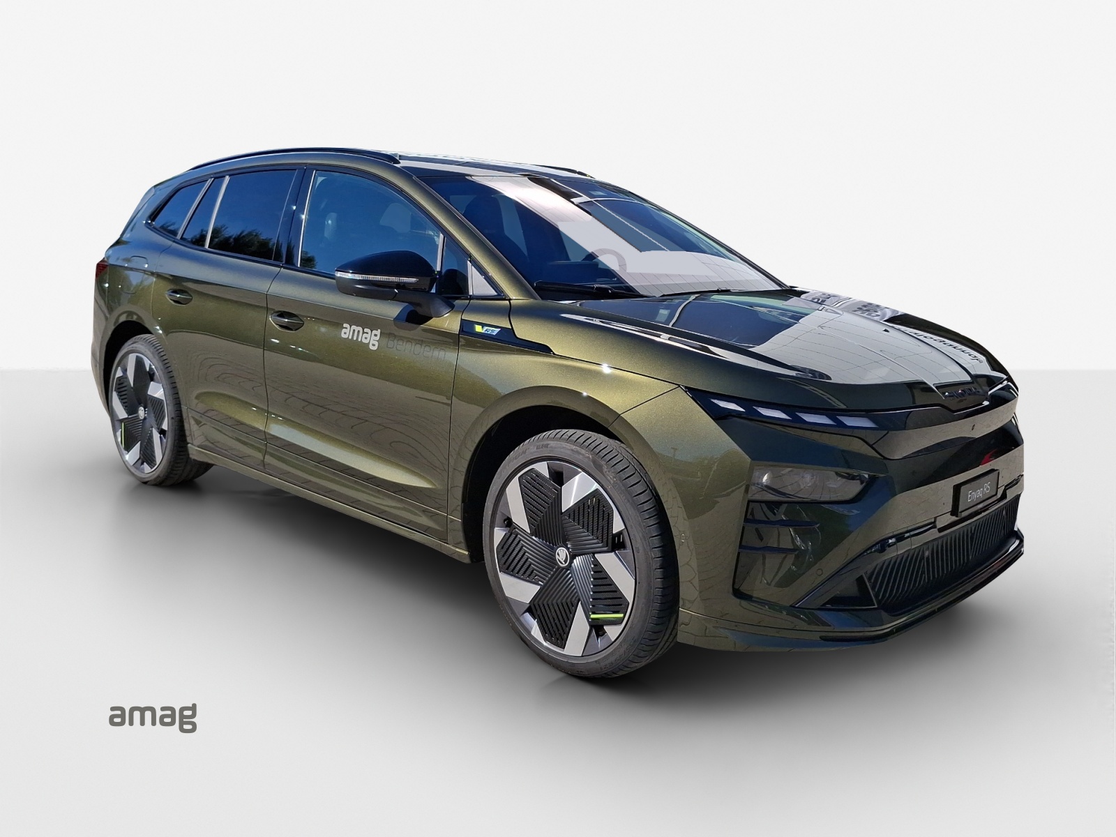 SKODA Enyaq 4x4 RS-image-5