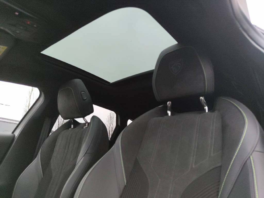 PEUGEOT 308 SW 1.6 PHEV 195 GT-image-10