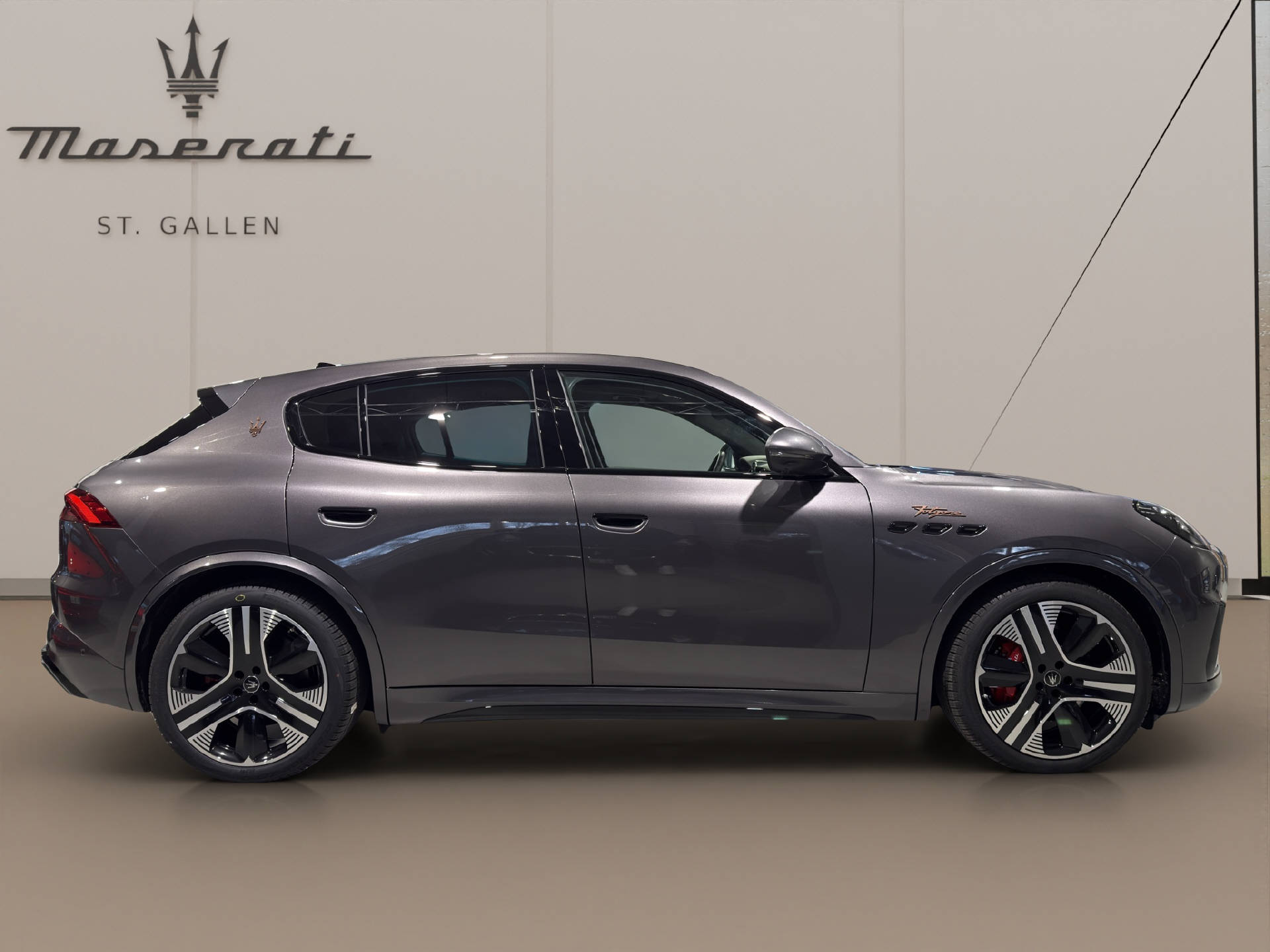 MASERATI Grecale Folgore-image-3