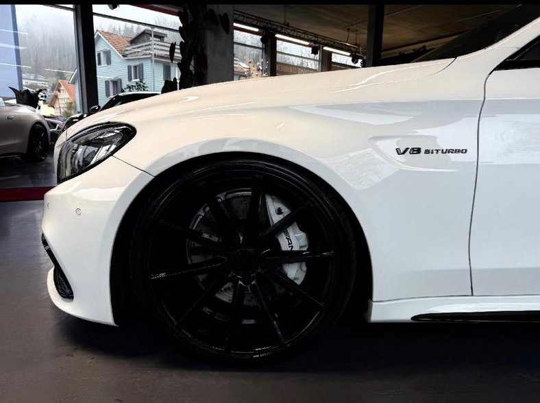 MERCEDES-BENZ C 63 AMG Speedshift-image-4
