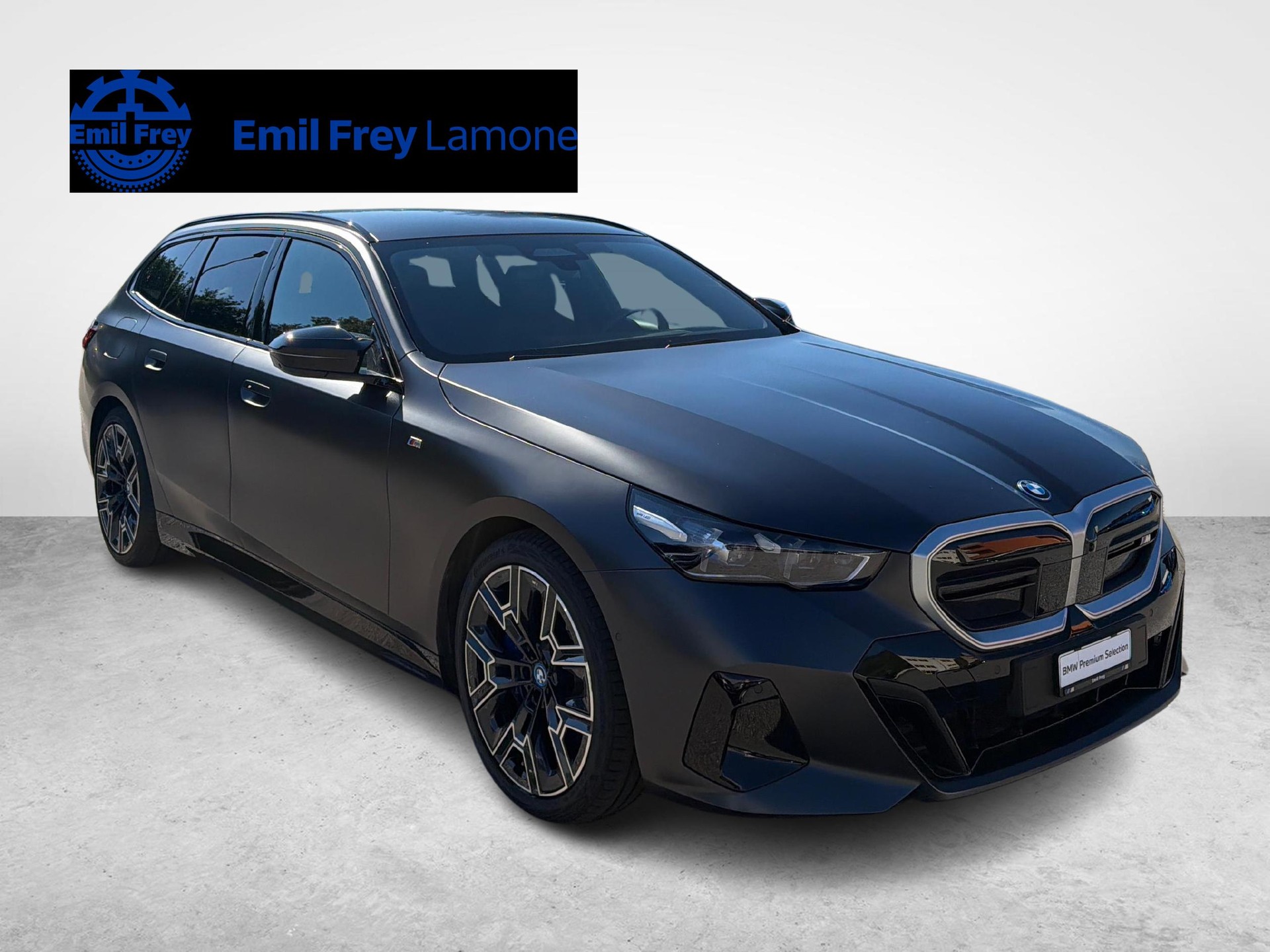 BMW i5 M60 xDrive-image-6