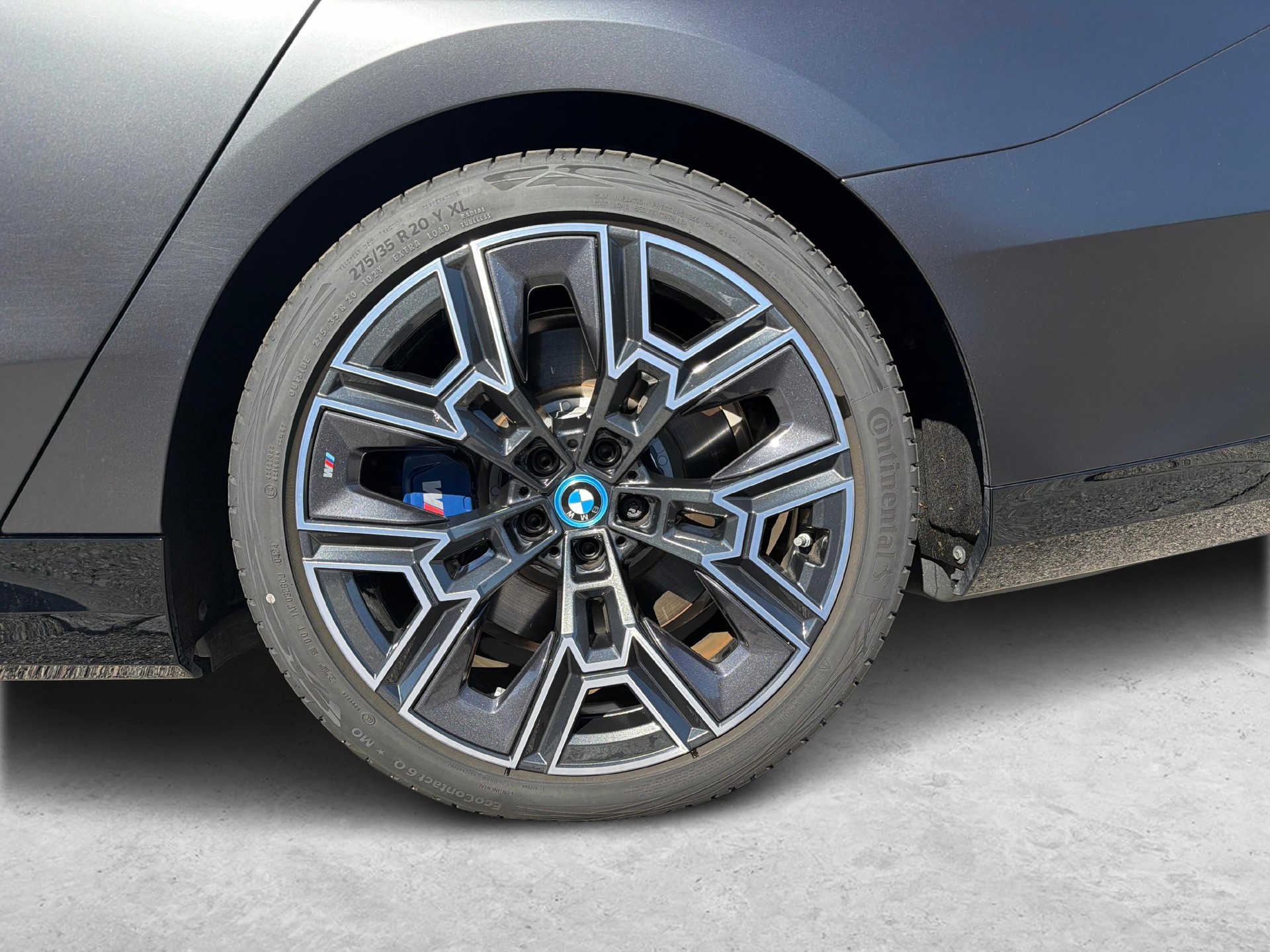 BMW i5 M60 xDrive-image-8