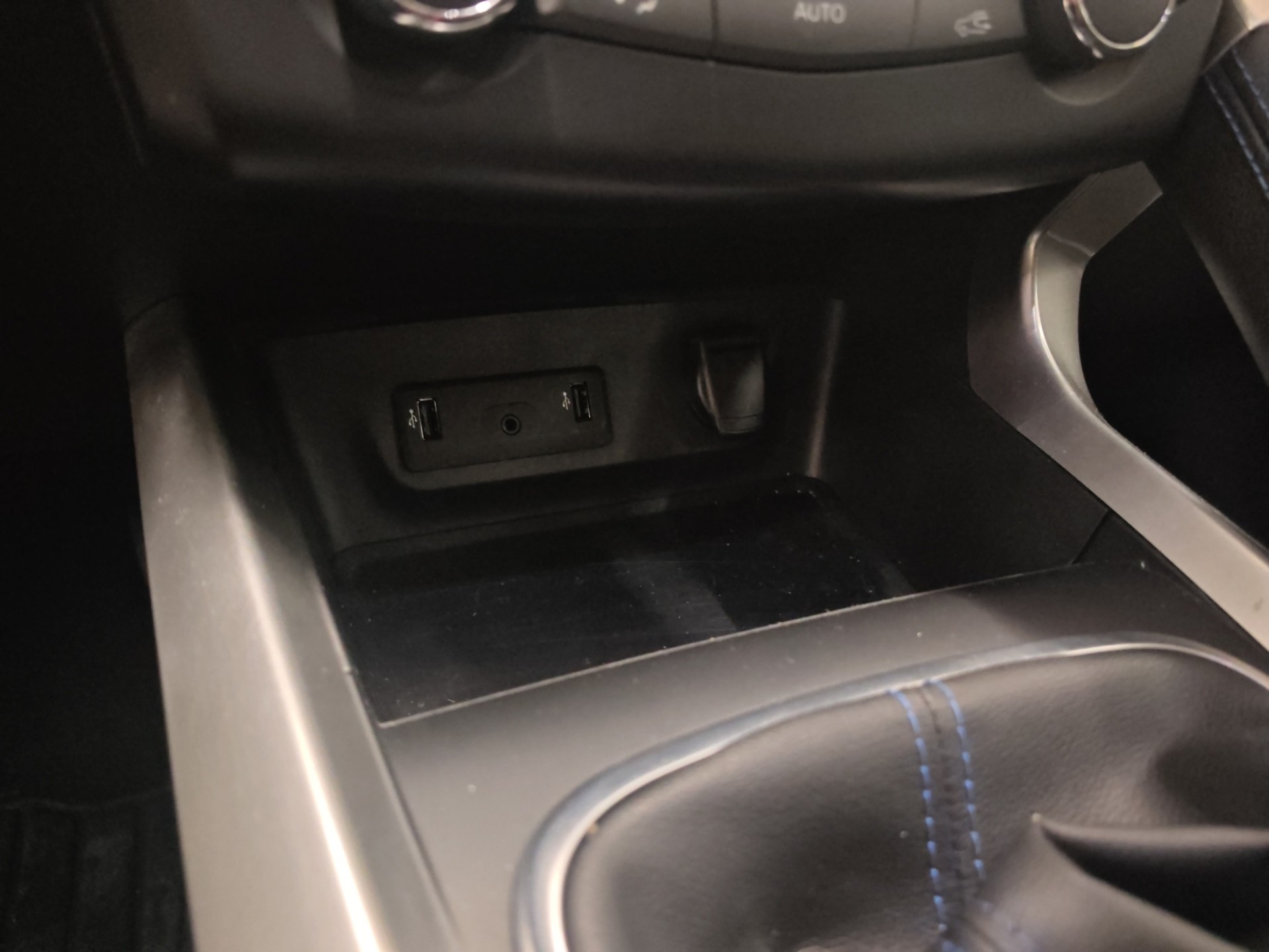 RENAULT Kadjar 1.6 dCi Intens 4x4-image-20