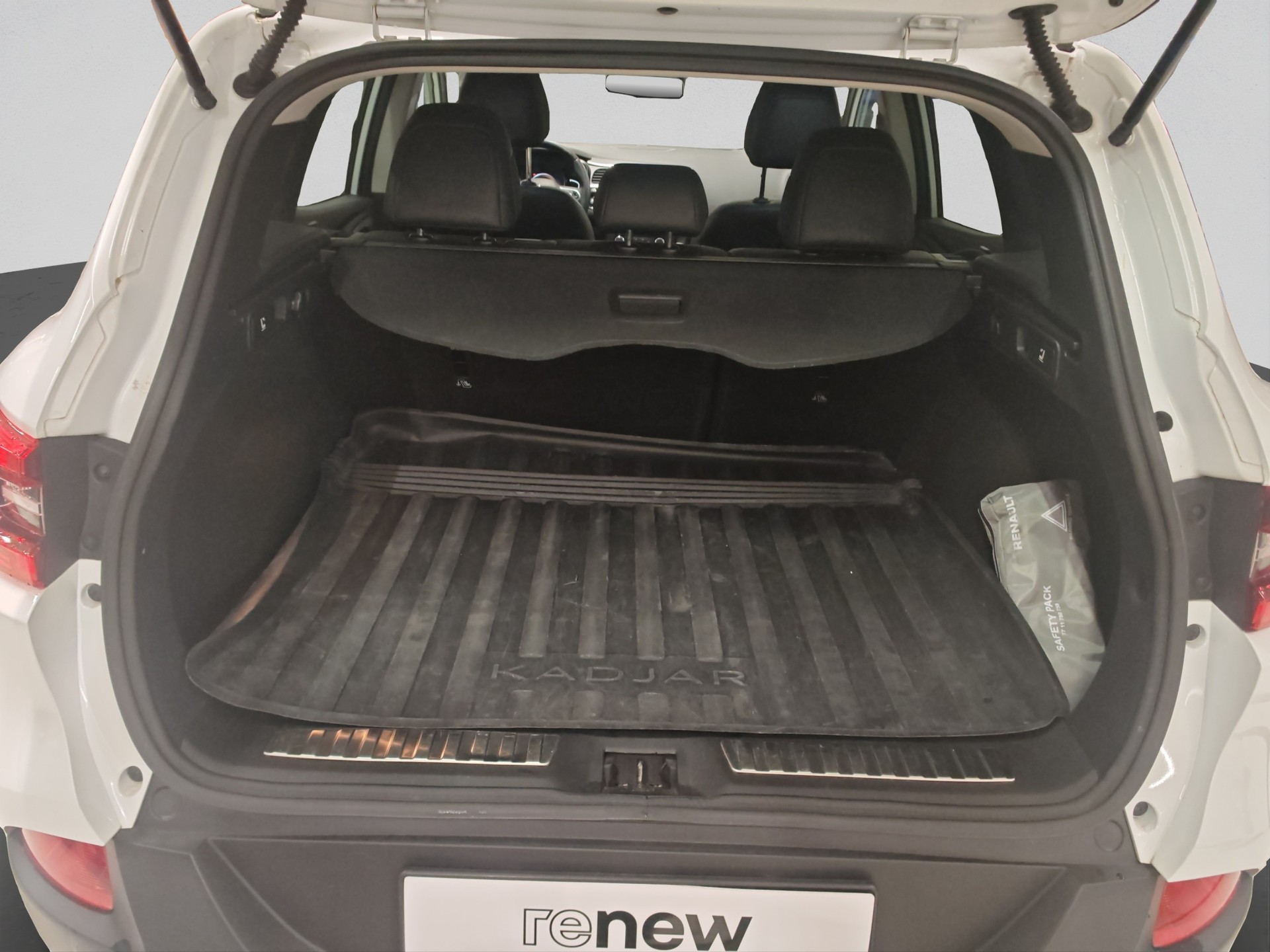 RENAULT Kadjar 1.6 dCi Intens 4x4-image-15