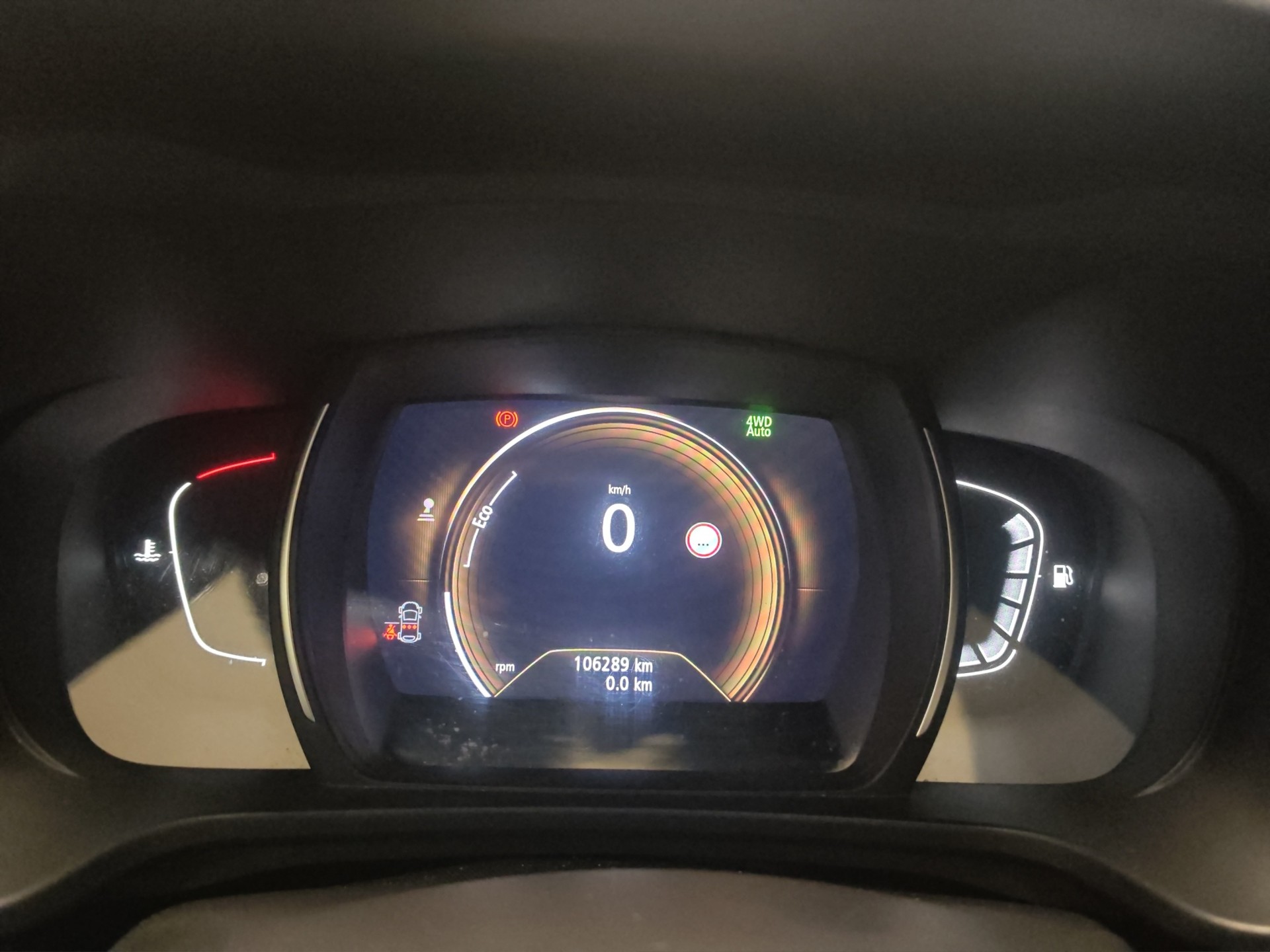 RENAULT Kadjar 1.6 dCi Intens 4x4-image-10