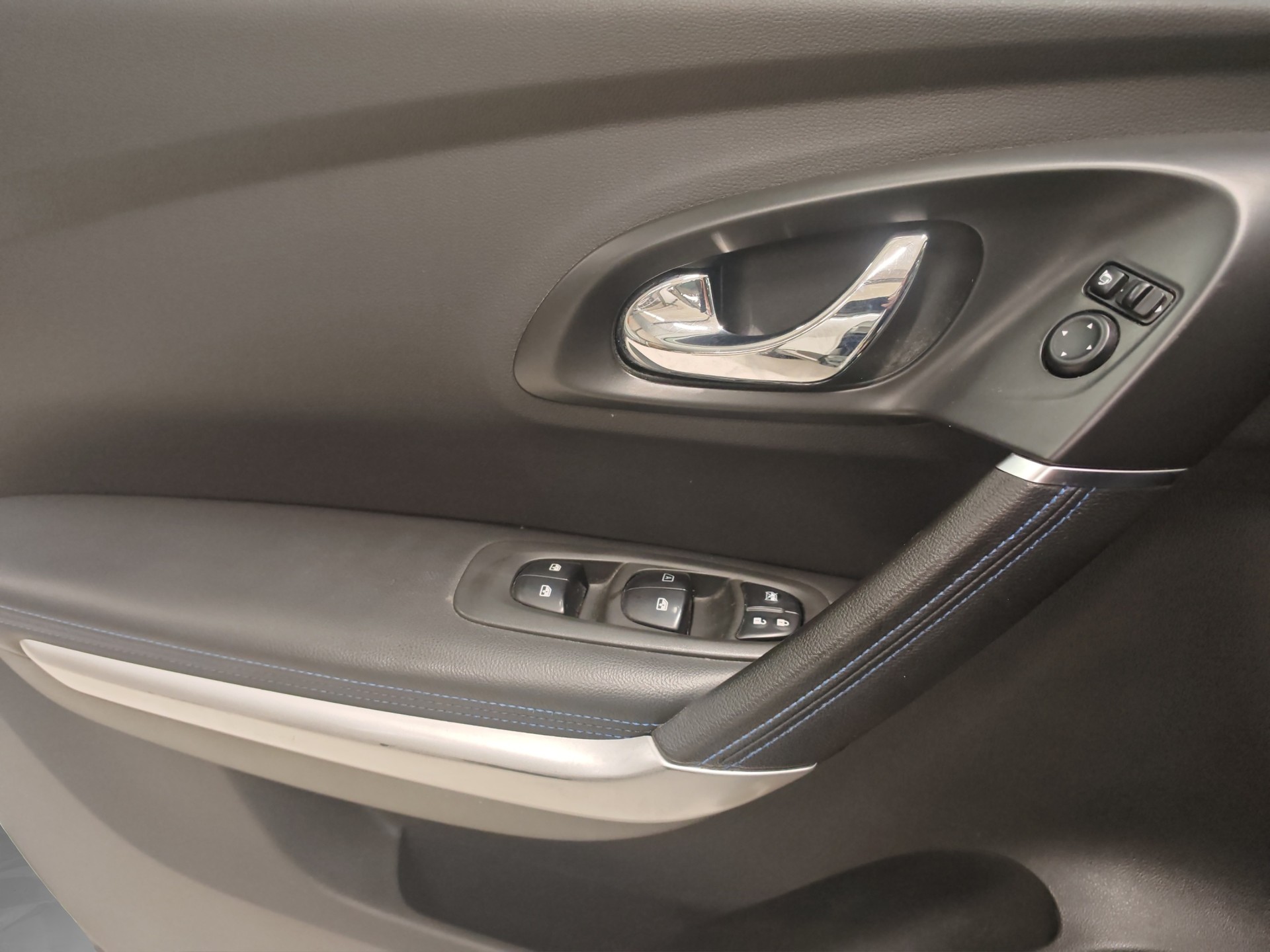 RENAULT Kadjar 1.6 dCi Intens 4x4-image-21