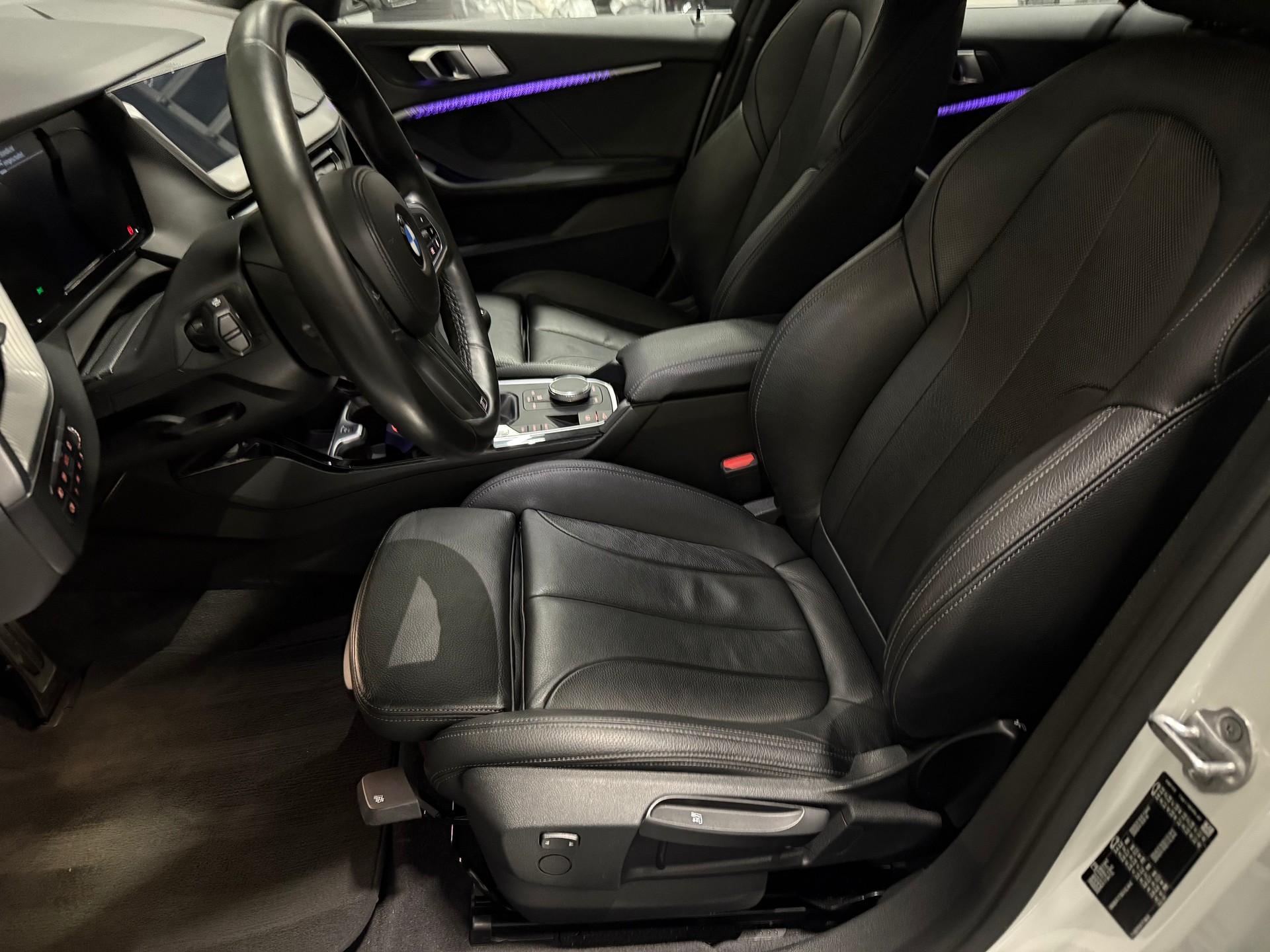 BMW 118d M-Sport-image-11