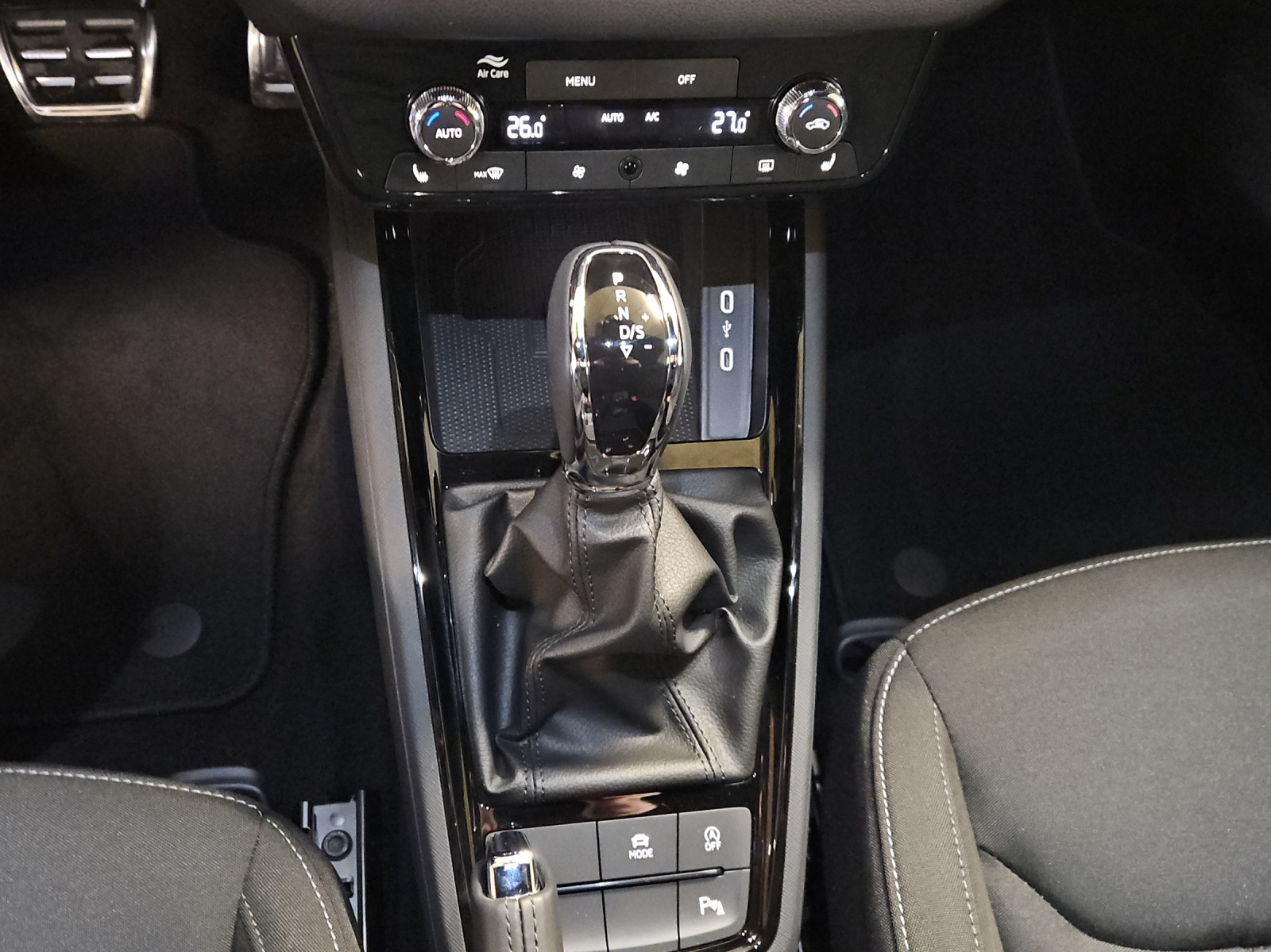 SKODA Kamiq 1.0 TSI Dynamic DSG-image-21
