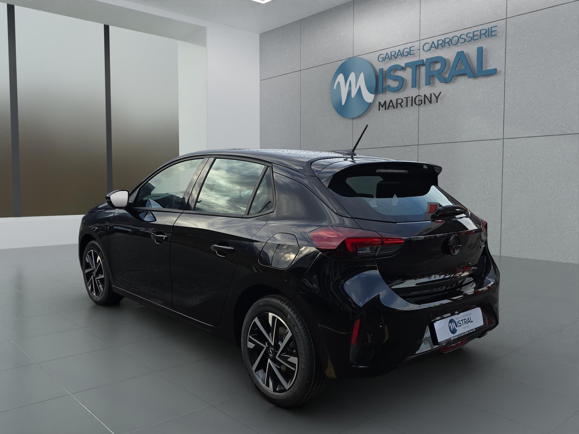 OPEL Corsa 1.2 T Hybrid Viva-image-2