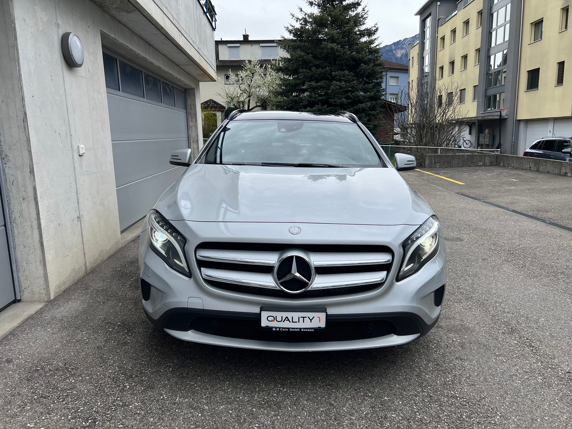 MERCEDES-BENZ GLA 200 CDI Swiss Star Edition 4Matic 7G-DCT-image-1