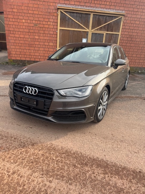 AUDI A3 Sportback 2.0 TDI Ambiente quattro S-tronic-image-7