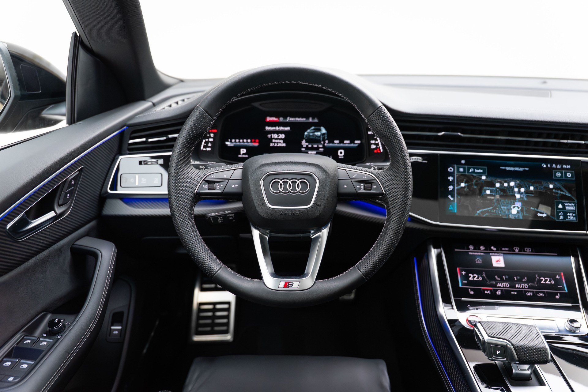 AUDI SQ8 SUV TFSI quattro tiptronic - AUDI Exclusive-image-30